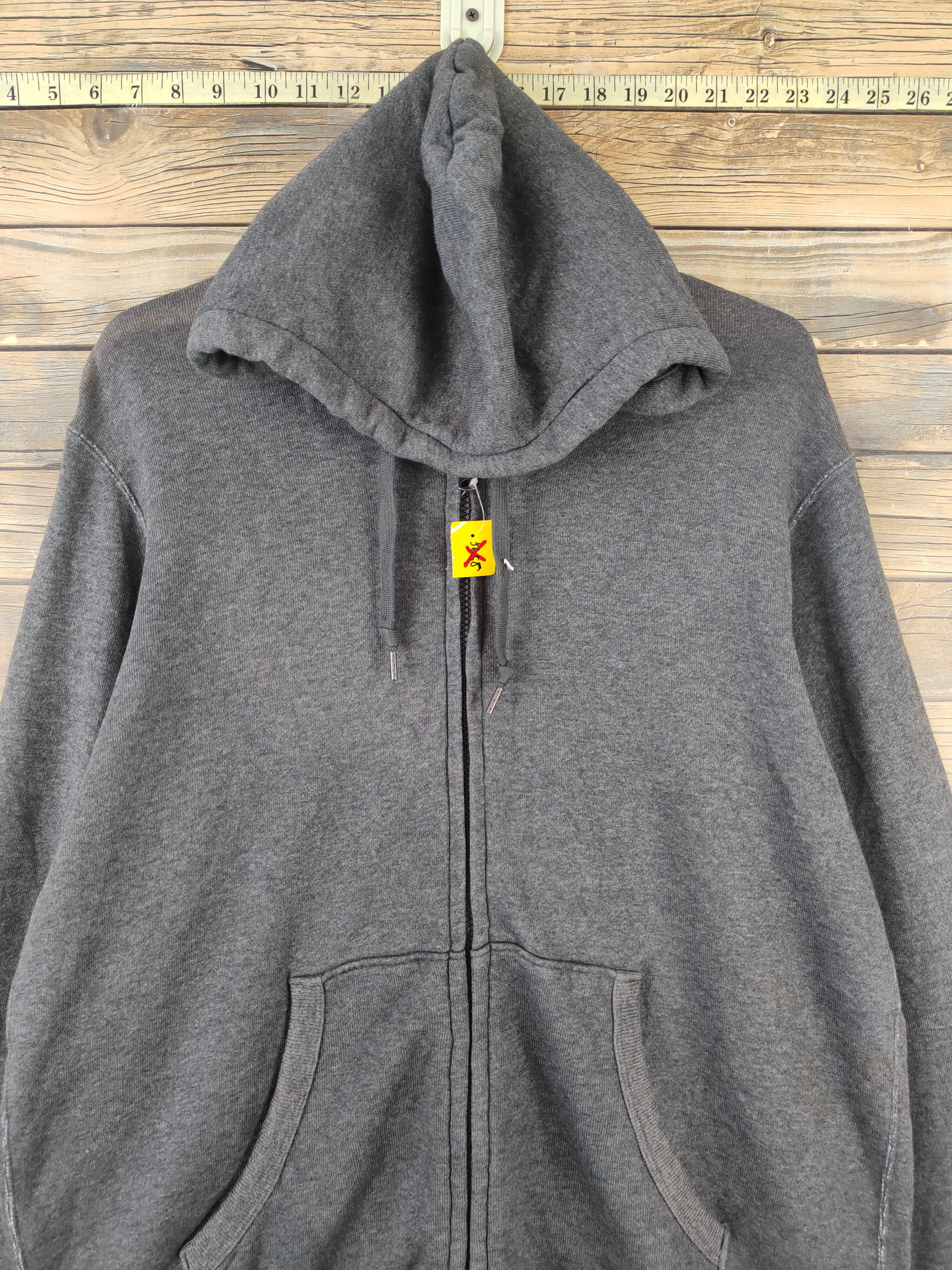 Japanese Brand × Vintage Uniqlo japan vintage Black Hoodie Sweaters #W959 Size US L / EU 52-54 / 3 - 2 Thumbnail