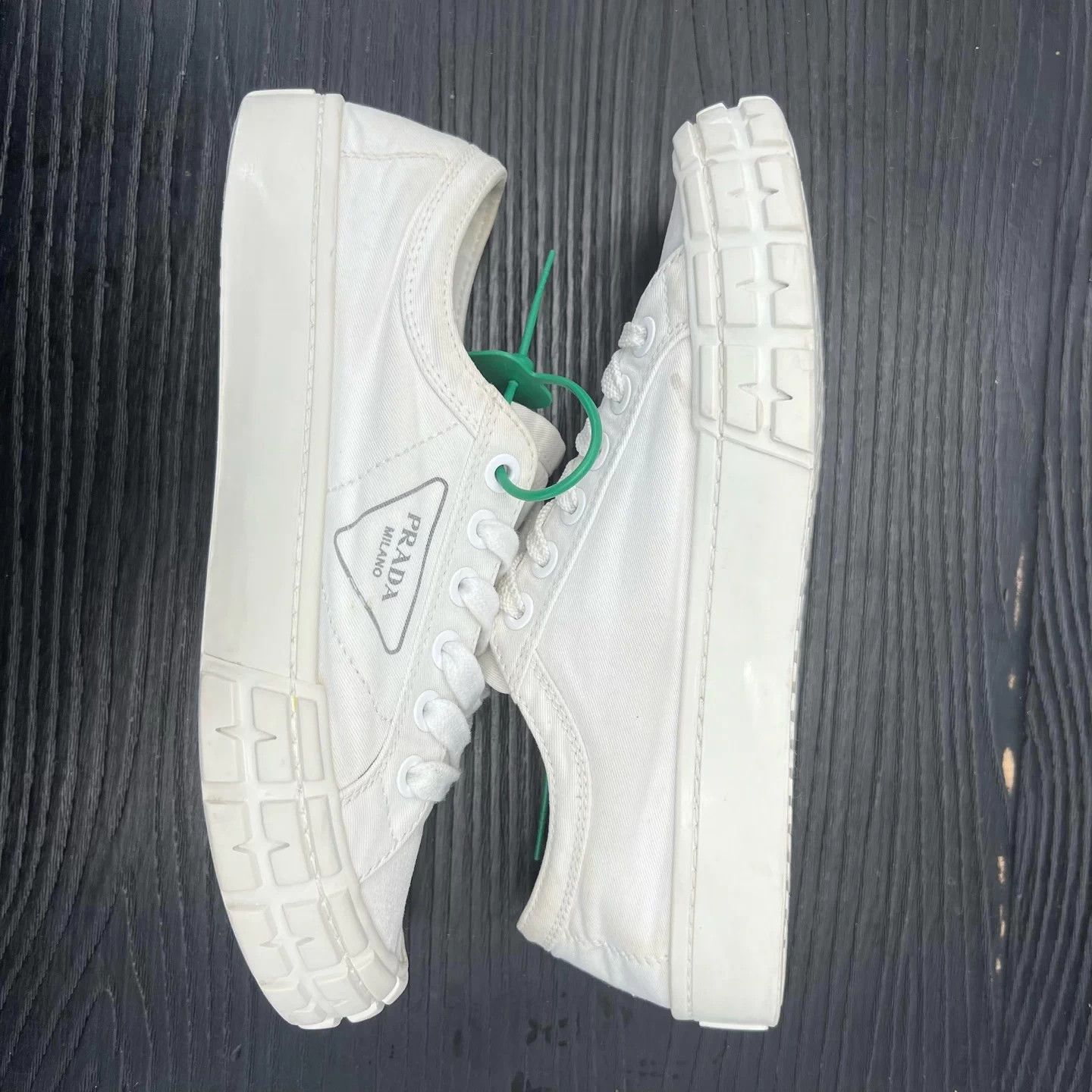 Prada Prada Wheel Canvas White Sneakers US6 Boxed Like New Size US 7 / EU 40 - 3 Thumbnail