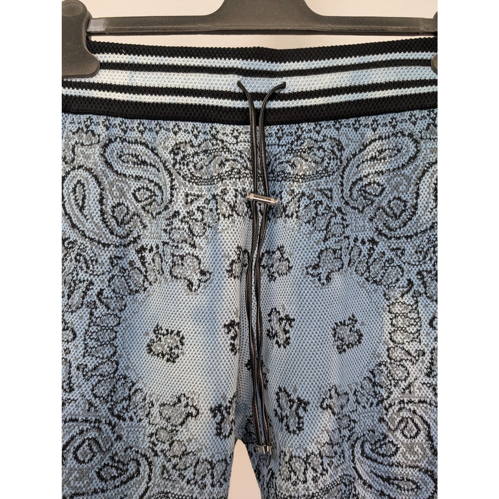 Amiri o1rshd1 Bandana Basketball Short in Blue Size US 36 / EU 52 - 4 Thumbnail