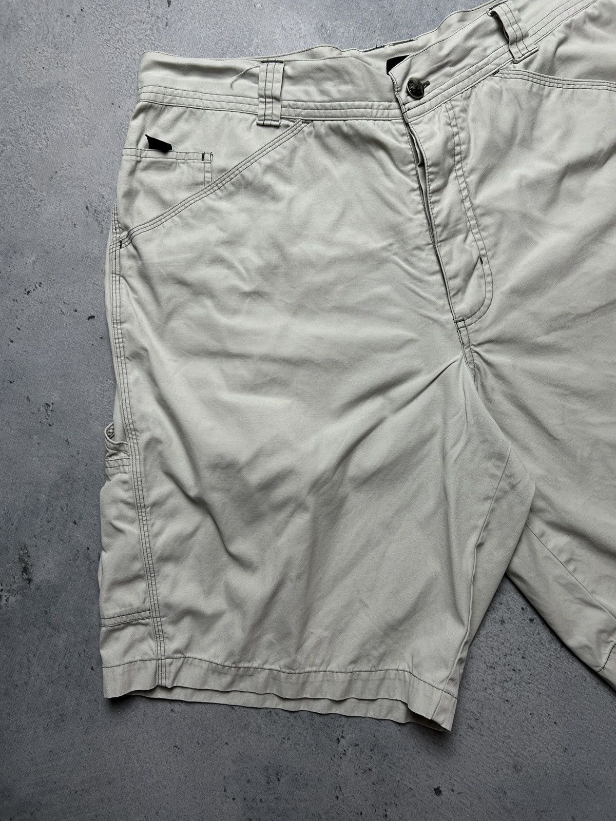 Nike ACG 90s Nike ACG Cargo Shorts 00s Vintage Hiking y2k Outdoor Size US 36 / EU 52 - 3 Thumbnail