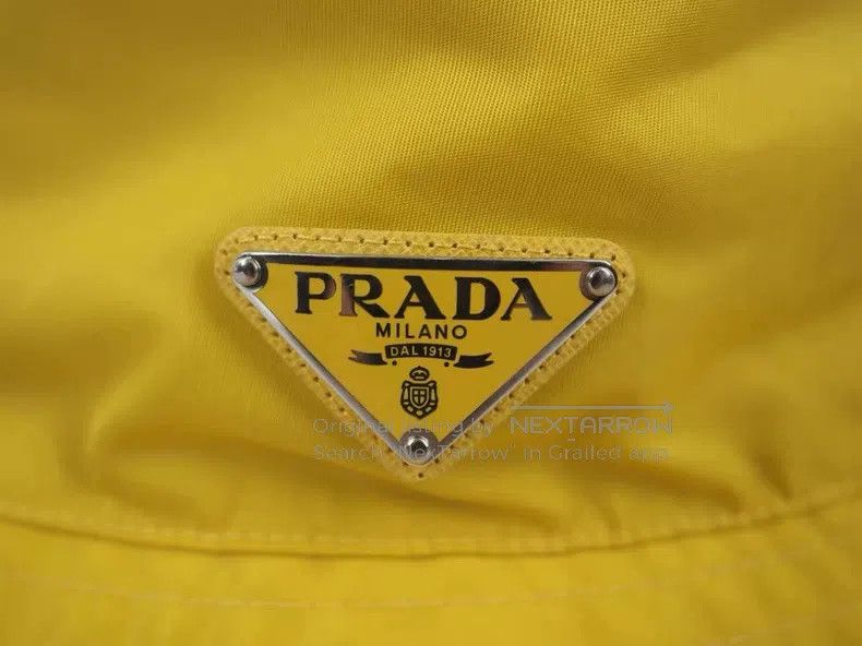 Prada Prada Yellow triangle logo nylon fisherman hat Size ONE SIZE - 3 Thumbnail