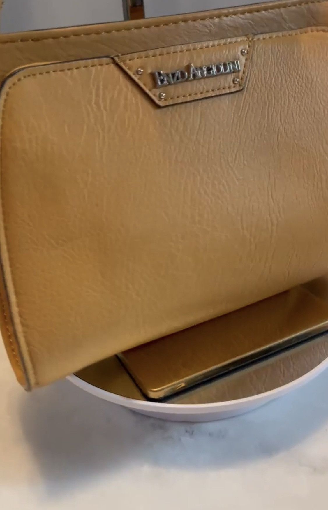 Other Enzo Angiolini Gold Multi-section Crossbody Bag Handbag Size ONE SIZE - 3 Thumbnail