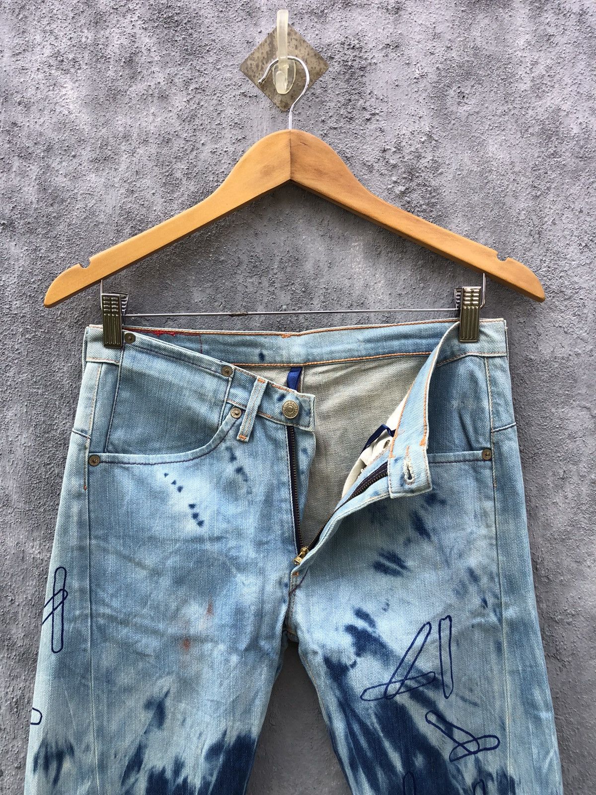 Levi's Vintage Levi’s Engineered Y2k Acid Wash Jeans Size US 29 - 13 Thumbnail