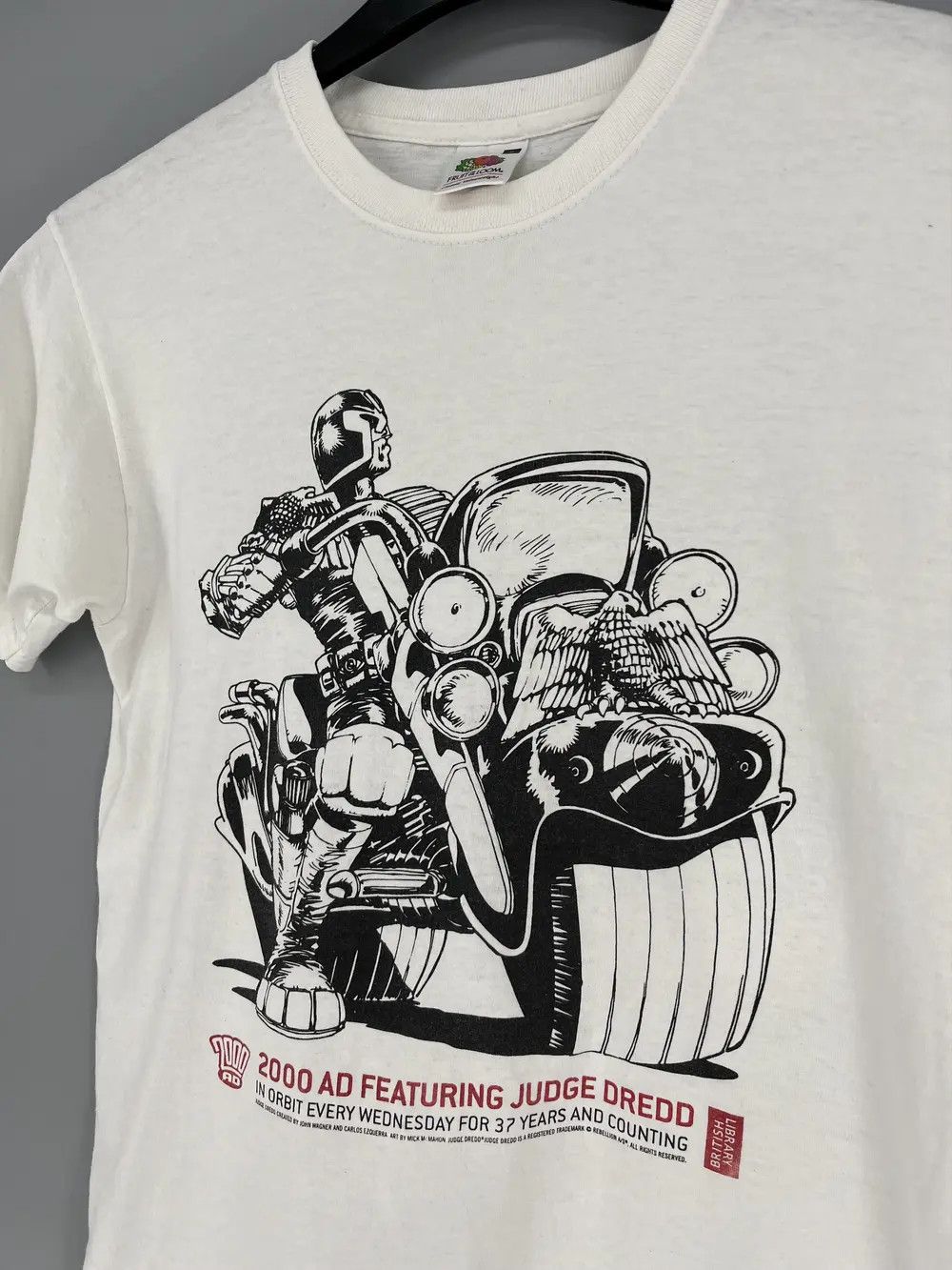 Vintage Vintage Judge Dredd Rogue Trooper 2000 AD T Shirt Size US S / EU 44-46 / 1 - 6 Thumbnail