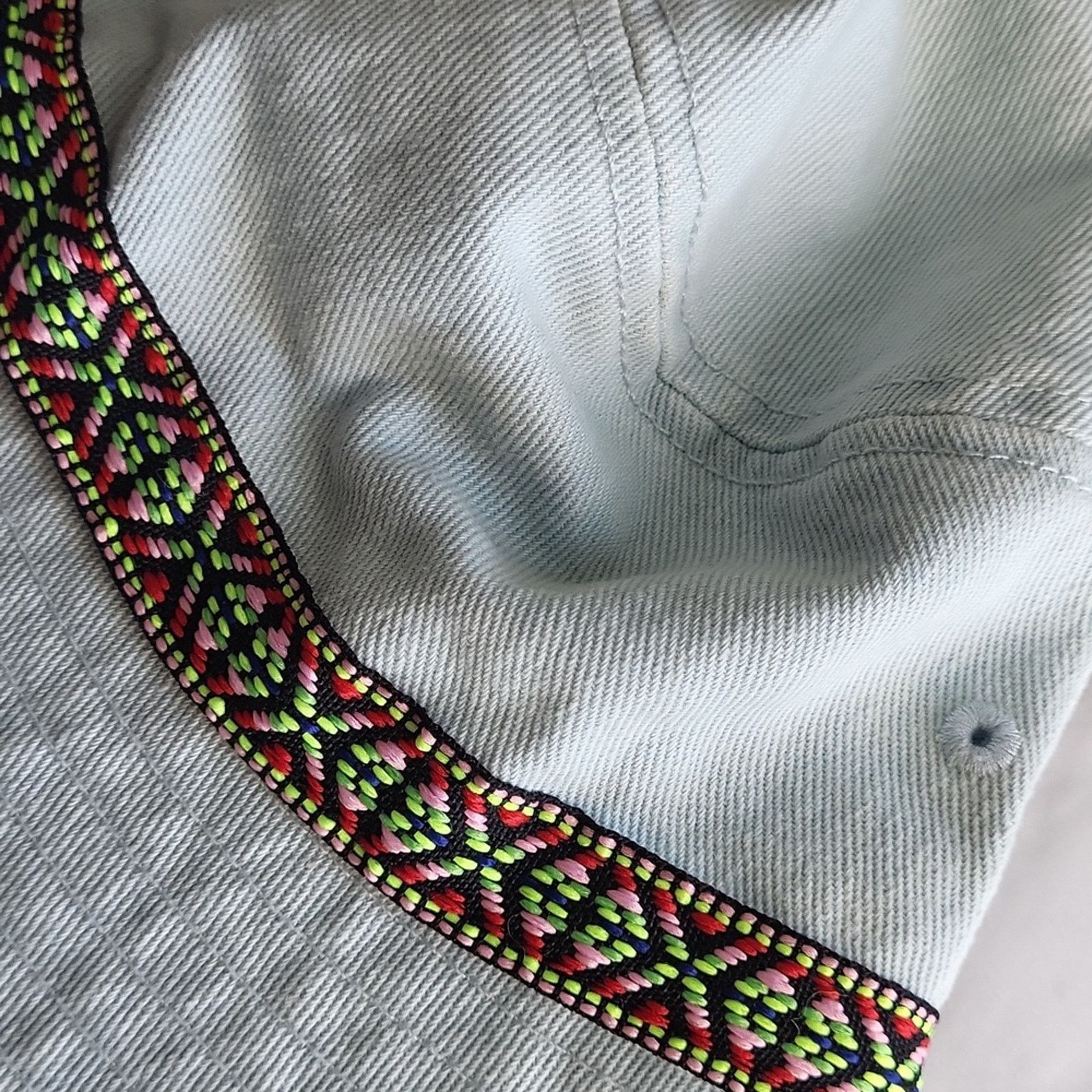 The Unbranded Brand Light Blue Jeans Bucket Hat with Patterned Band Size ONE SIZE - 8 Thumbnail