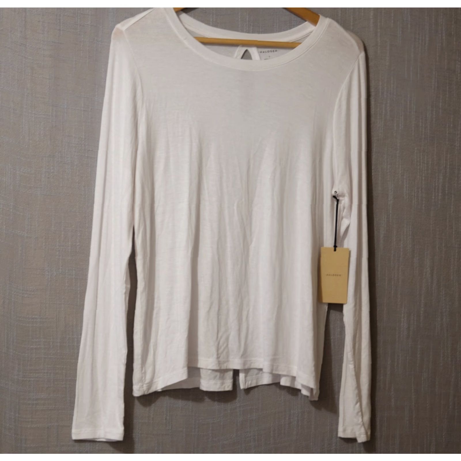 Vintage NWT Halogen White Basic Long Sleeve Top Key Hole Back Soft Womens L Shirt Size L / US 10 / IT 46 - 2 Thumbnail
