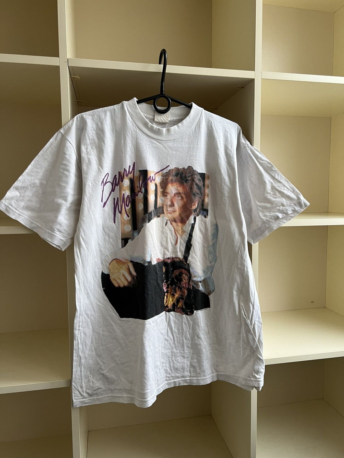 Band Tees Vintage 1991 Barry Manilow T-Shirt Music Tee Size L Size US L / EU 52-54 / 3 - 3 Thumbnail