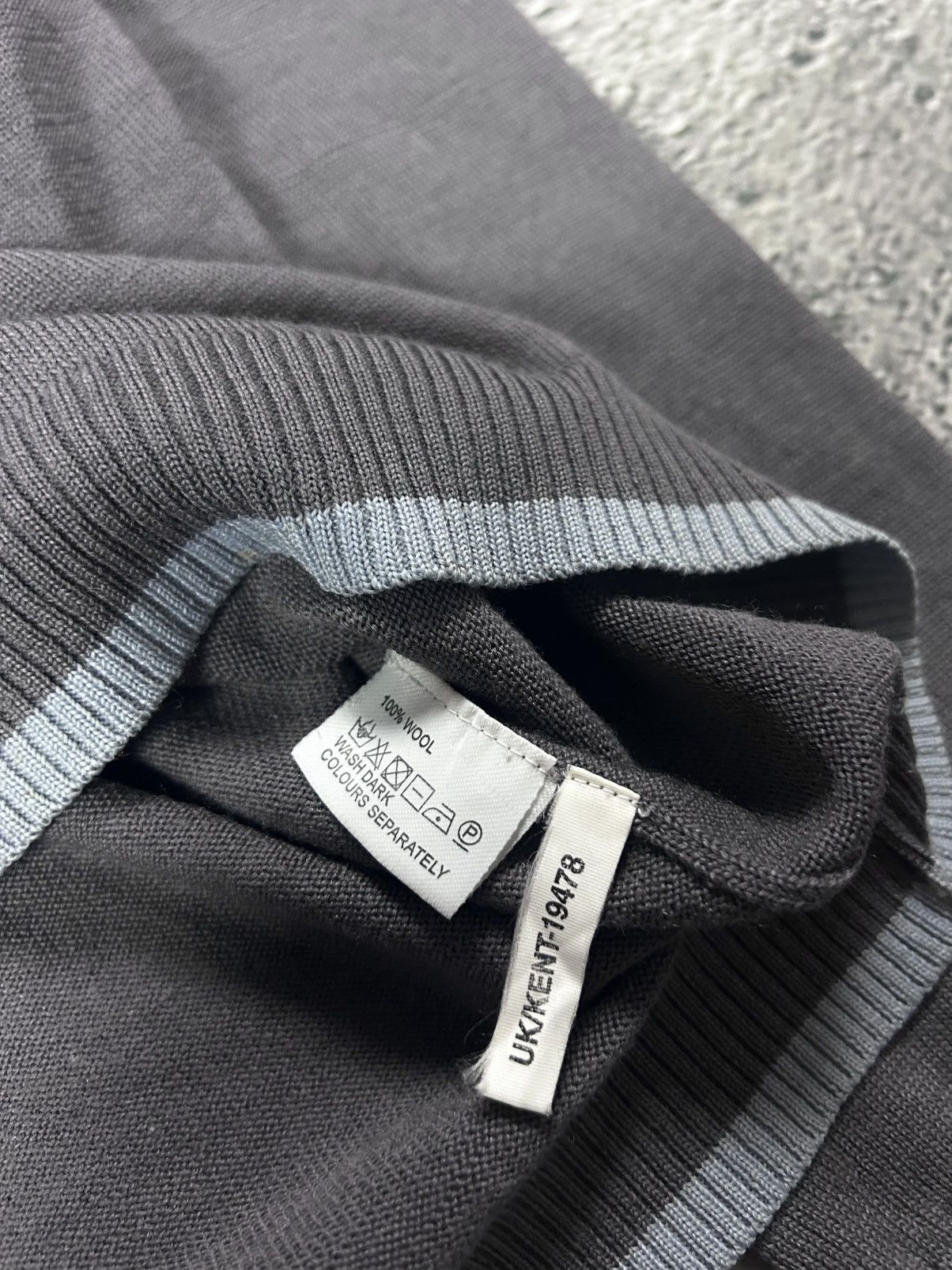 Yves Saint Laurent 90s Yves Saint Laurent vintage YSL Gray Blue sweater small Size US S / EU 44-46 / 1 - 4 Thumbnail