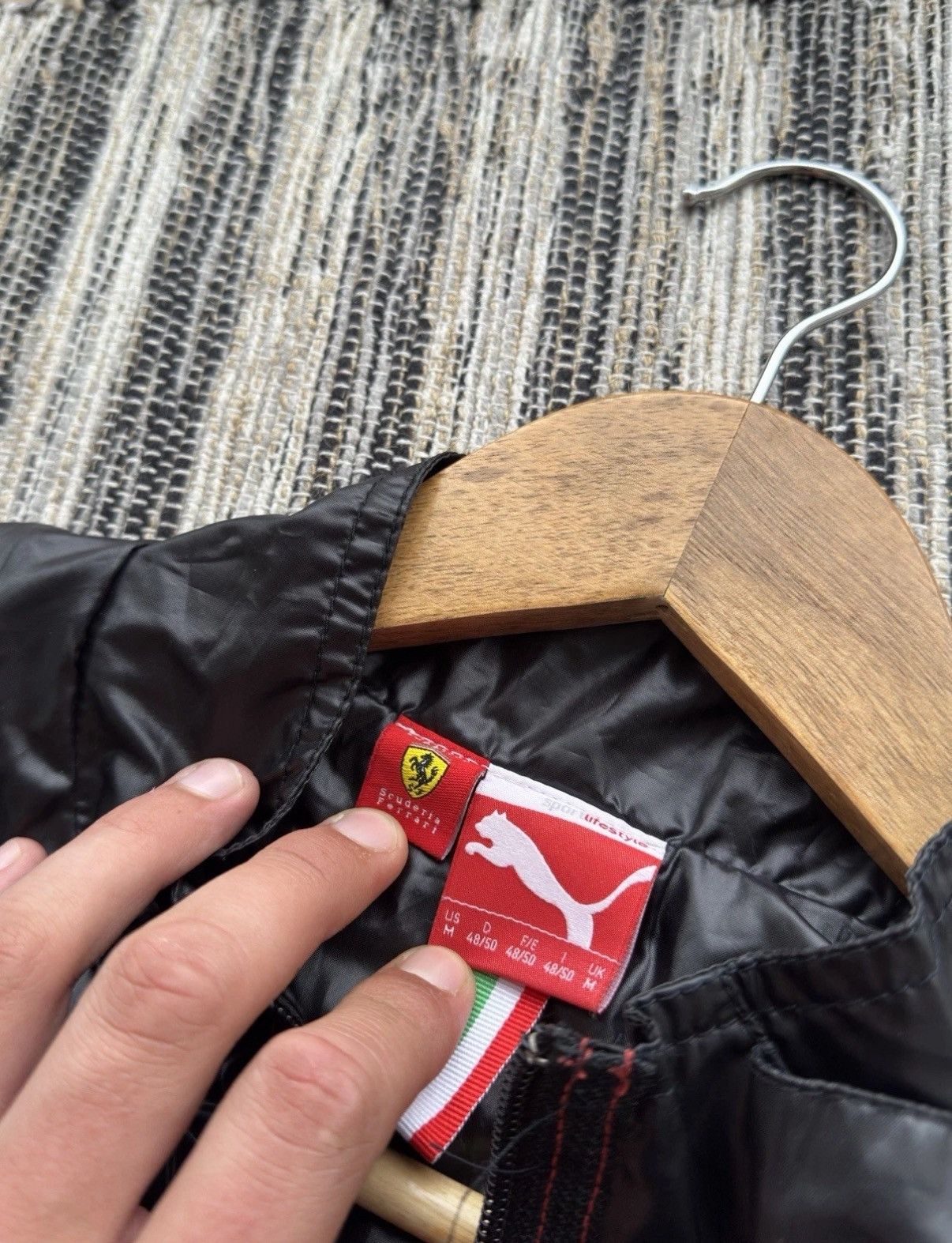 Ferrari × Puma Puma Ferrari Classic Nylon Zip Light Jacket Black Size M Men Size US M / EU 48-50 / 2 - 10 Thumbnail