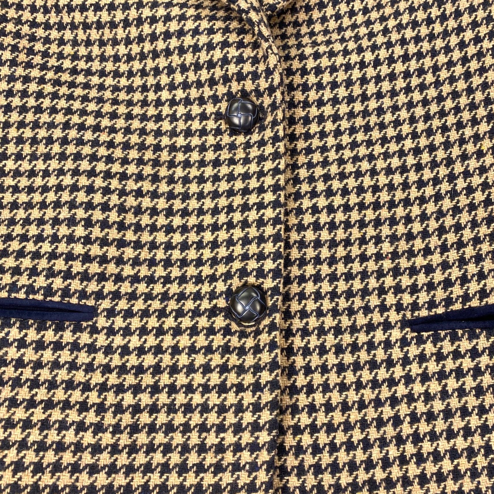Vintage VINTAGE JL Colebrook Blazer Medium Brown Tan Blue Wool Blend Houndstooth Plaid Button Lined Pockets Classic USA Womens Size M / US 6-8 / IT 42-44 - 3 Thumbnail