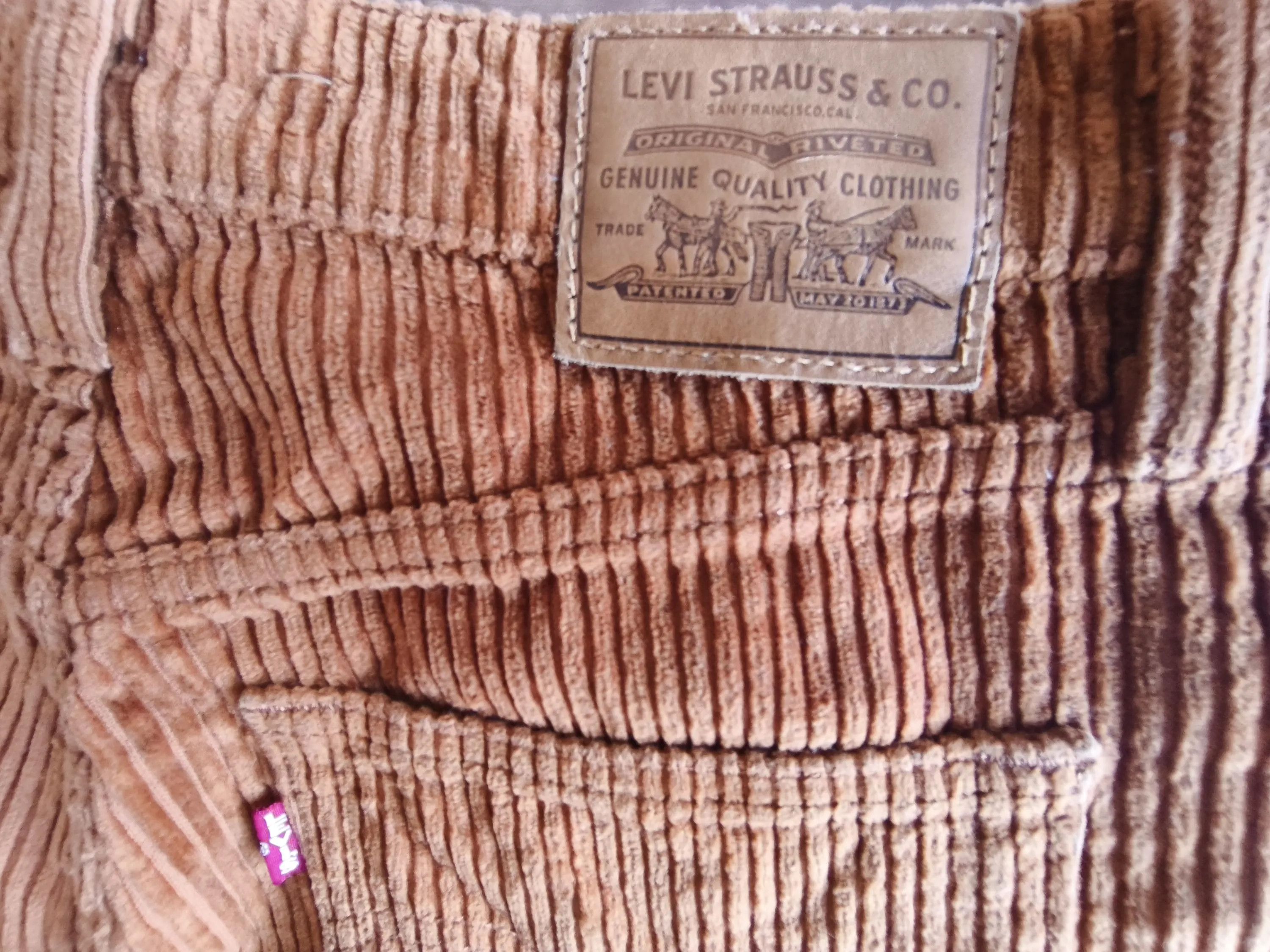 Levi's Vintage Levi Strauss Corduroy Jeans Wide Flare Leg Pants Size 26" / US 2 / IT 38 - 7 Thumbnail