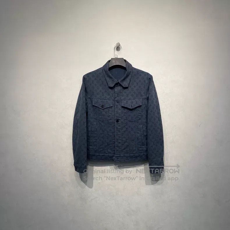 Louis Vuitton Louis Vuitton Full logo denim jacket Size US M / EU 48-50 / 2 - 1 Thumbnail
