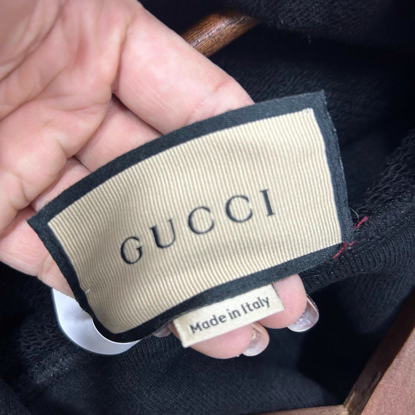 Gucci GUCCI black rainbow print sweatshirt S mint Size US S / EU 44-46 / 1 - 3 Thumbnail