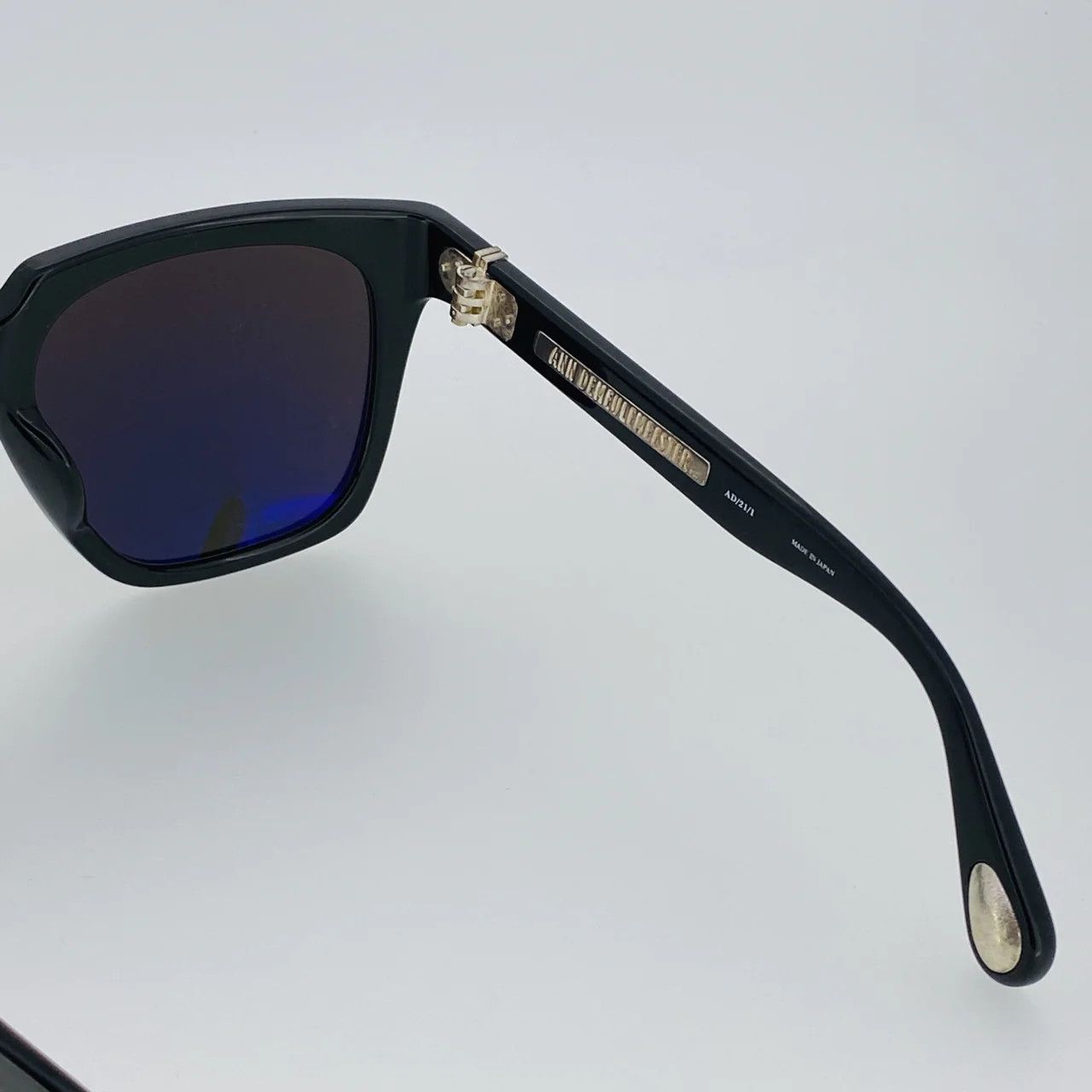 Ann Demeulemeester Ann Demeulemeester Sunglasses Oversized Black and Grey Size ONE SIZE - 5 Thumbnail
