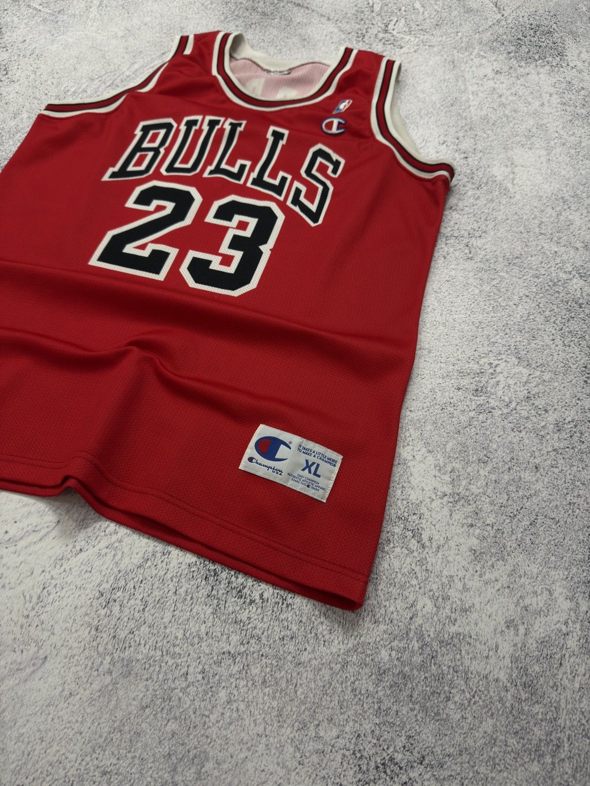 Champion × Vintage VINTAGE 90s CHAMPION JORDAN CHICAGO BULLS JERSEY TEE TSHIRT Size US XL / EU 56 / 4 - 3 Thumbnail