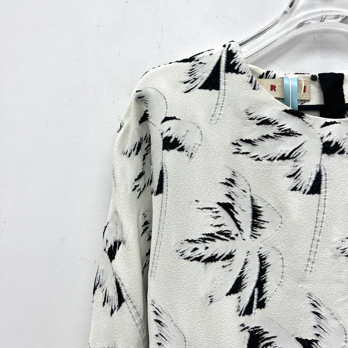 Marni MARNI White Palm Tree Printed Long Sleeve Dress K26WX Size M / US 6-8 / IT 42-44 - 3 Thumbnail