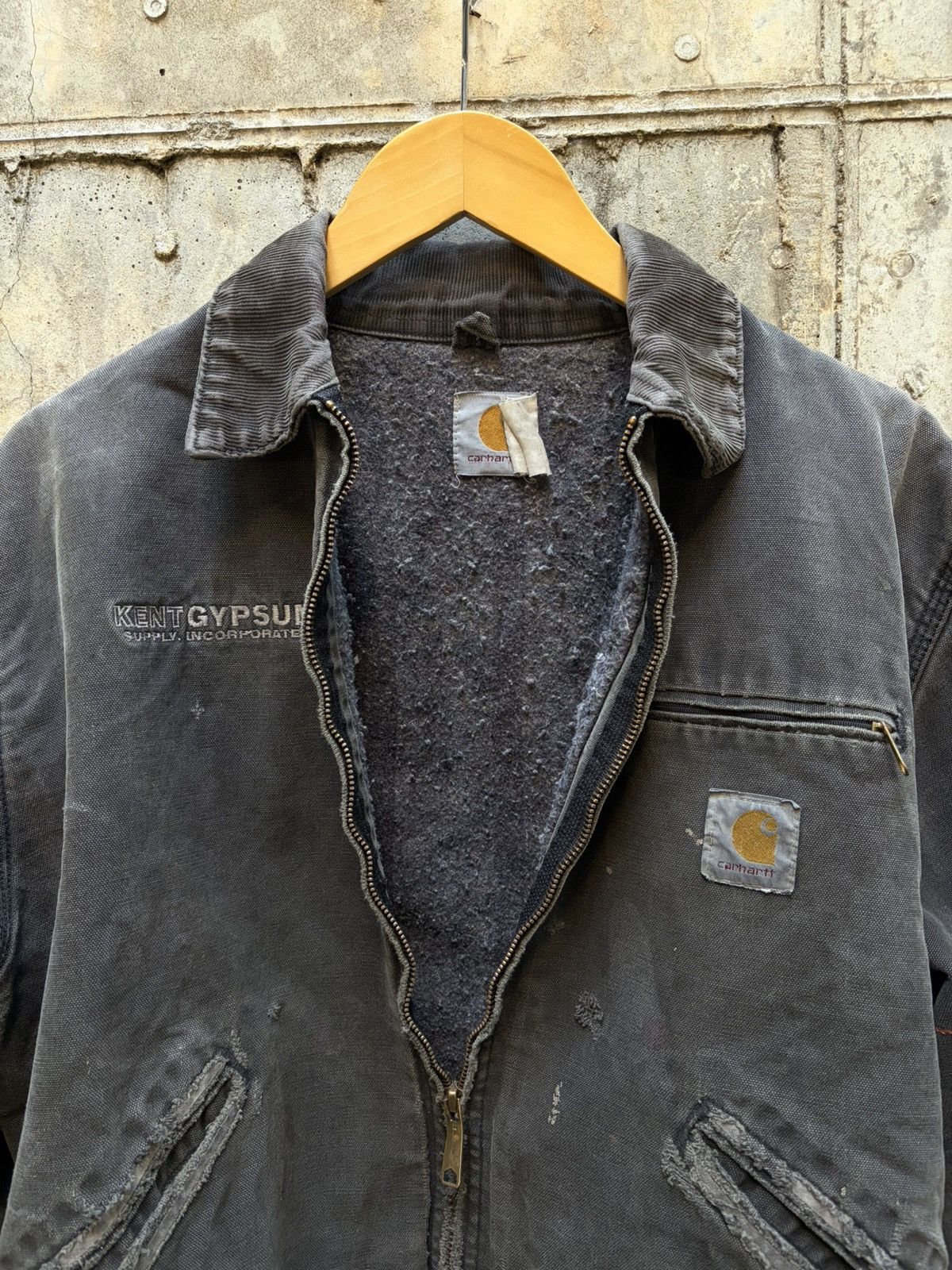 Carhartt Vintage Thrashed 1of1 Carhartt Detroit Jacket Erd Grunge Size US L / EU 52-54 / 3 - 5 Thumbnail