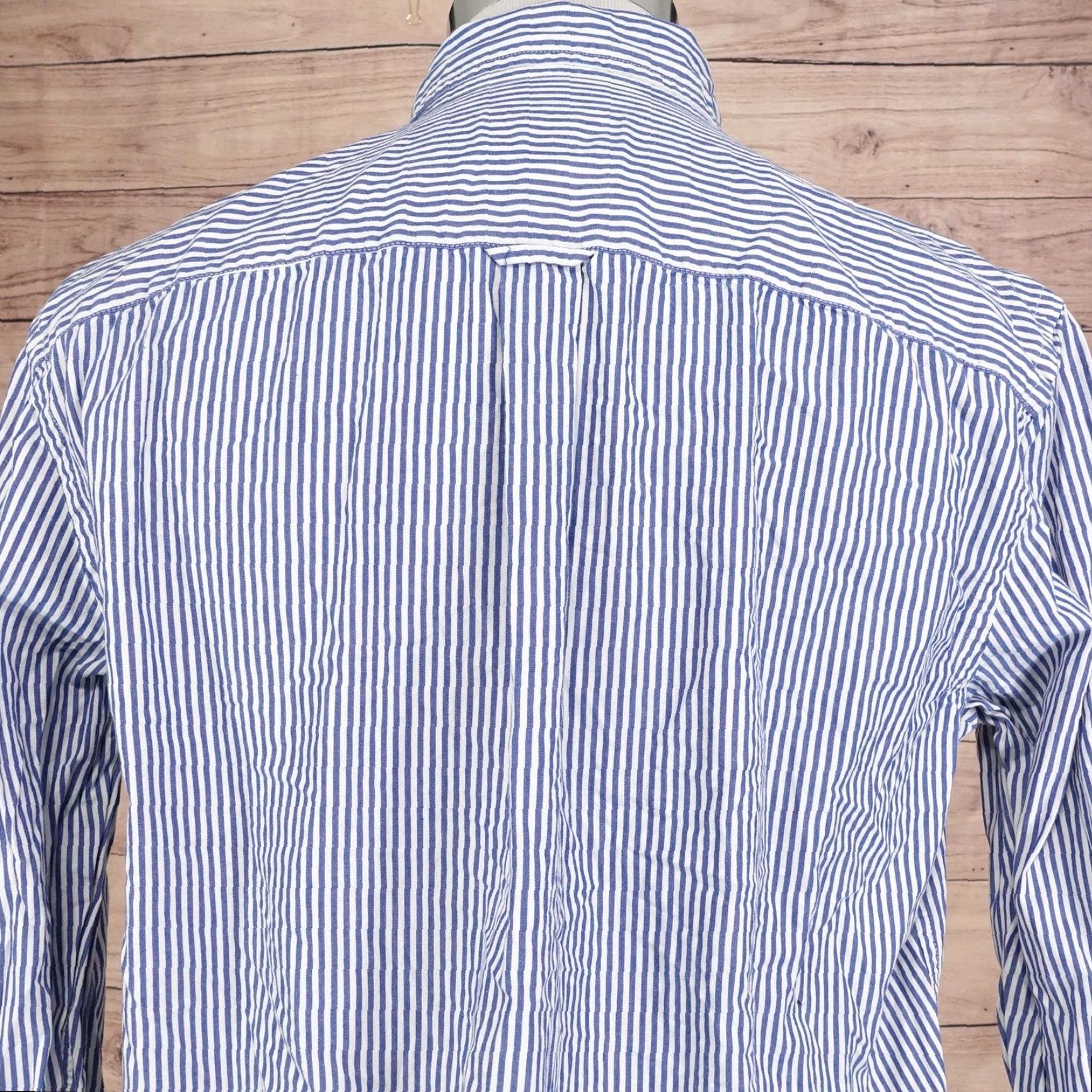 American Eagle Outfitters American Eagle Shirt Mens Large Blue Stripe Long Sleeve Button Down Athletic Fit Size US L / EU 52-54 / 3 - 6 Thumbnail