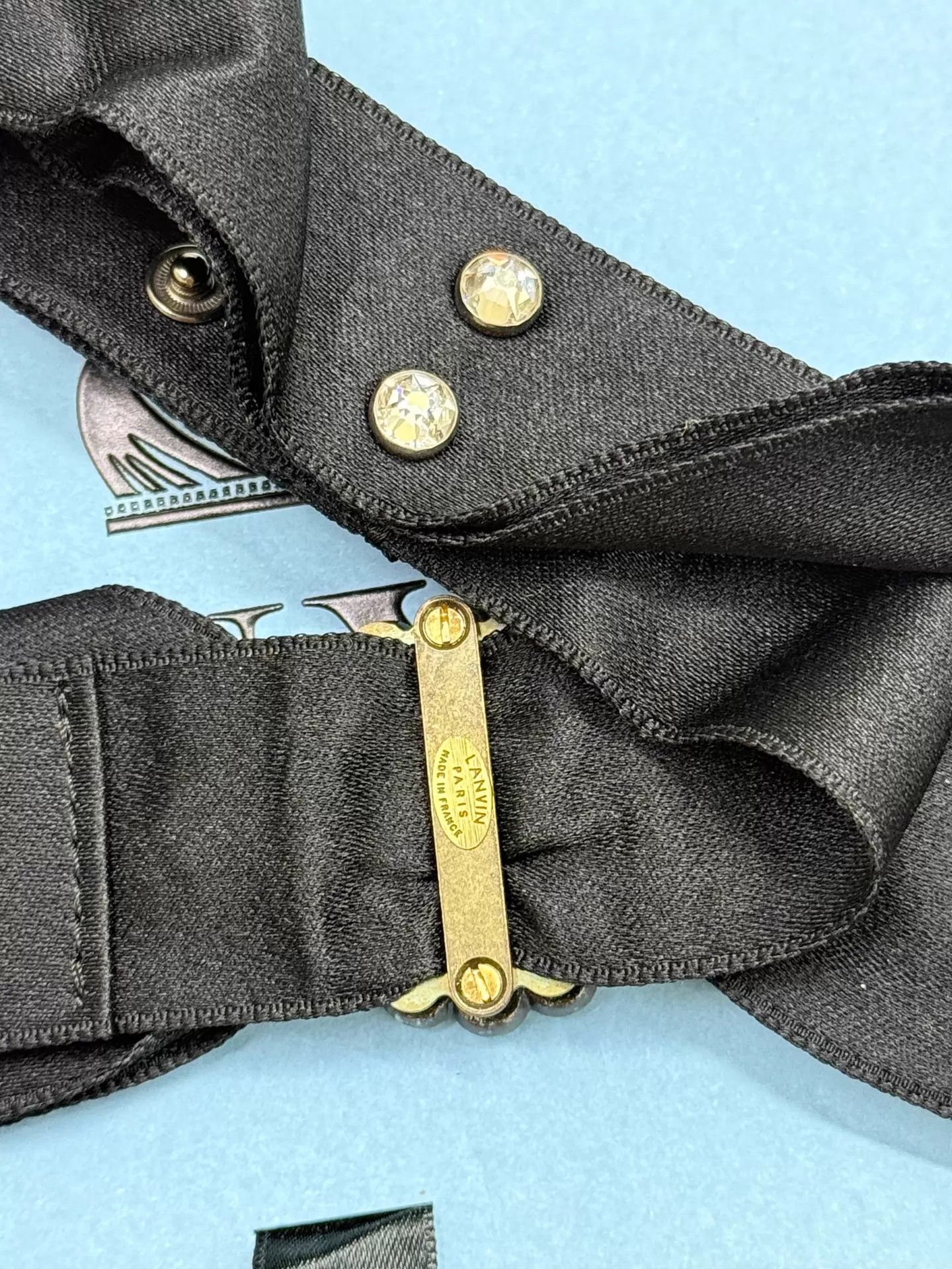 Lanvin Lanvin Black Crystal-Embellished Bow Necklace (New) Size ONE SIZE - 3 Thumbnail