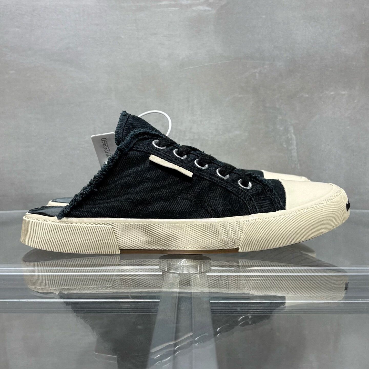 Other Balenciaga Black distressed sneakers Size US 6.5 / IT 36.5 - 4 Thumbnail