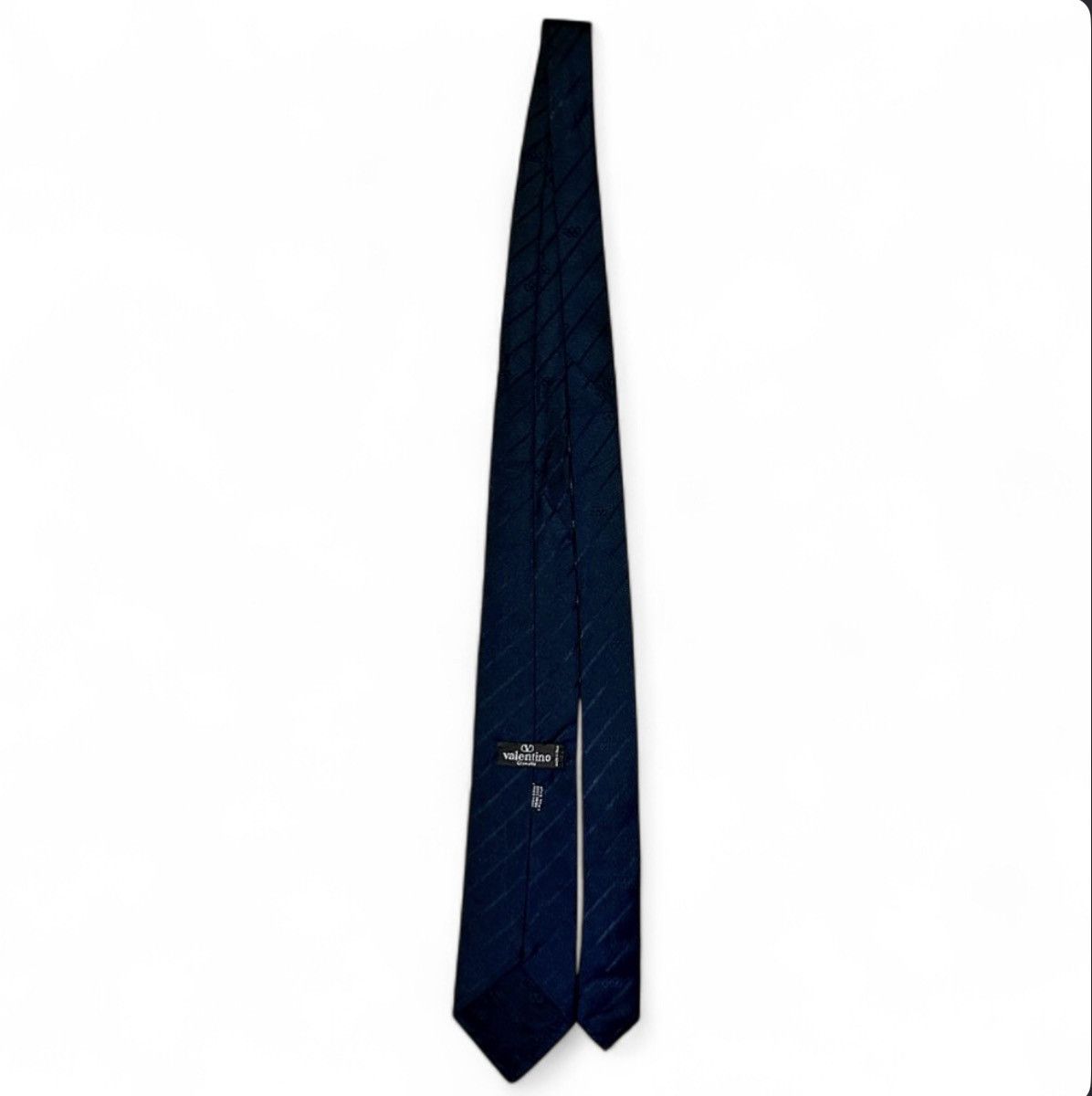 Valentino 🔥Free Shipping Valentino Tie🔥 Size ONE SIZE - 5 Thumbnail