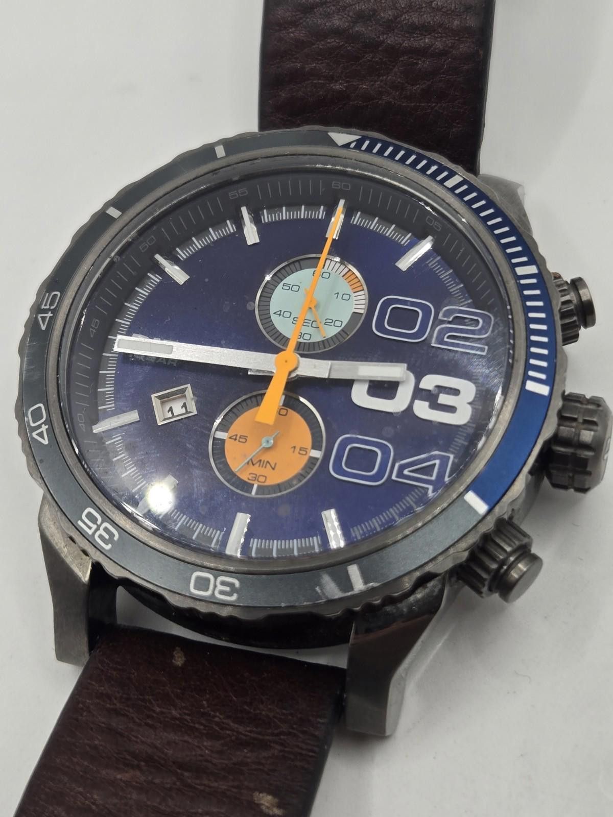 Diesel Diesel Double Down Men's Watch DZ4350. Runs. DEFECT - READ. Size ONE SIZE - 1 Thumbnail