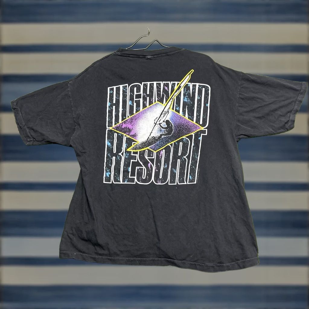 Vintage Lightning Bolt Vintage Surfing Shirt Mens XL Black Cotton 90s Crew Neck Short Sleeve Graphic Tee Wind Surfing 80s 90s Mens Size US XL / EU 56 / 4 - 1 Thumbnail
