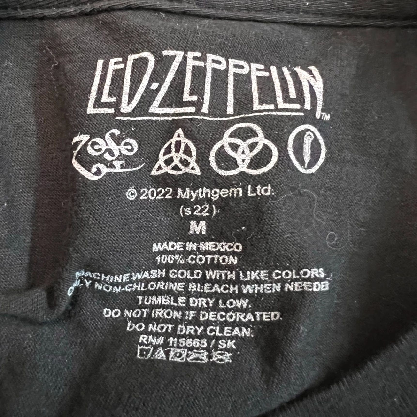 Vintage Led Zeppelin Graphic Shirt Adult Medium Black USA 1977 Size US M / EU 48-50 / 2 - 5 Thumbnail