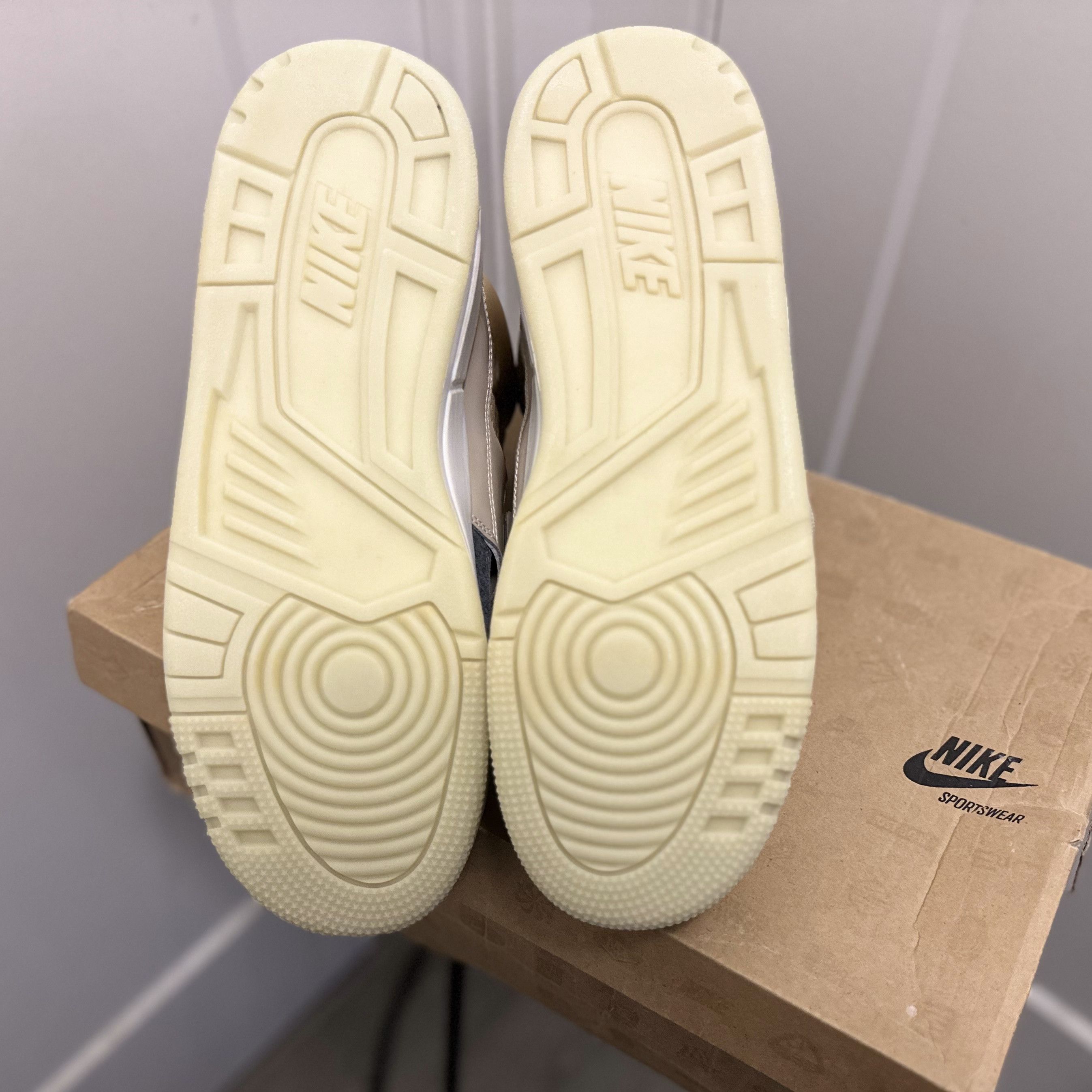 Nike Air Yeezy 1 Net/Tan 2009