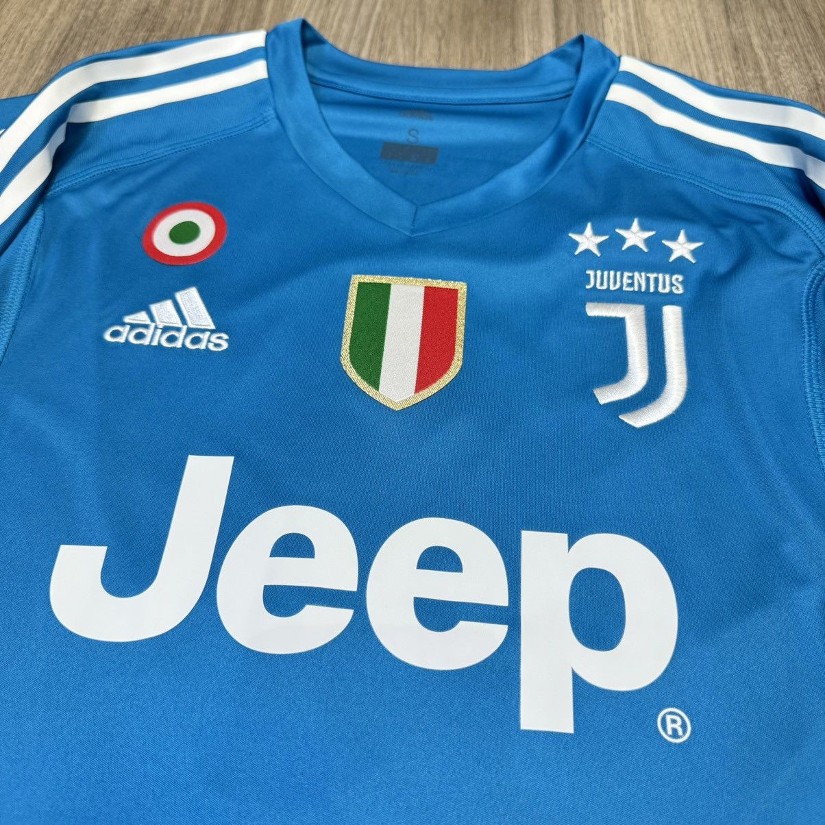 Adidas Juventus 2018 tim cup final player issue shirt #1 Buffon Size US S / EU 44-46 / 1 - 3 Thumbnail