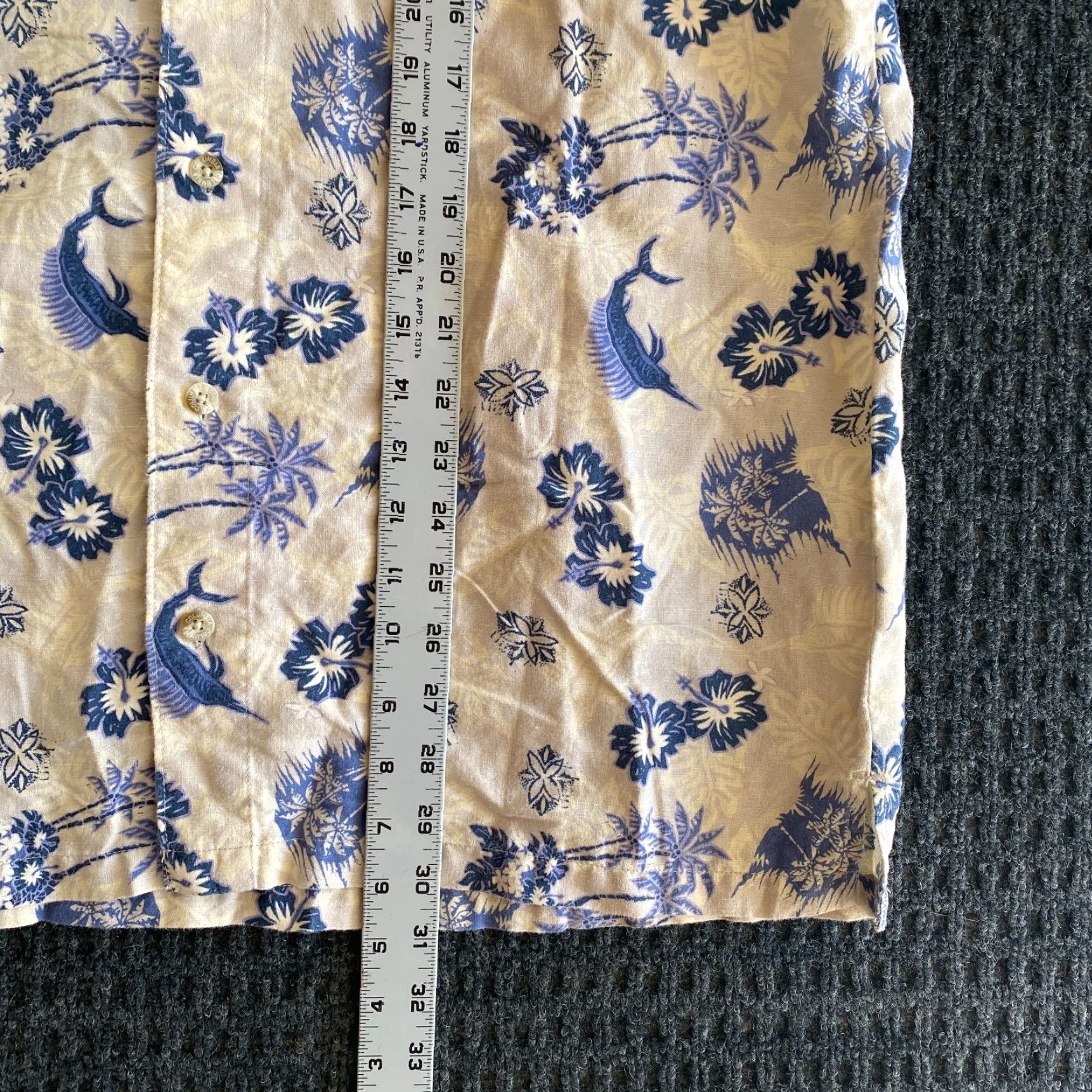 Vintage VINTAGE Columbia Button-Up Shirt Mens M Short Sleeve Floral Fish Blue Hawaiian Casual Size US M / EU 48-50 / 2 - 6 Thumbnail
