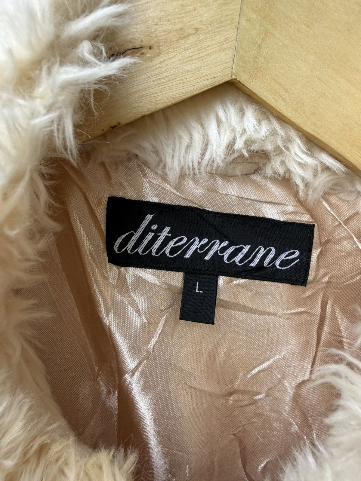 Japanese Brand Diterrane mohair fuzzy vest style Ifsixwasnine lgb Size US L / EU 52-54 / 3 - 8 Thumbnail
