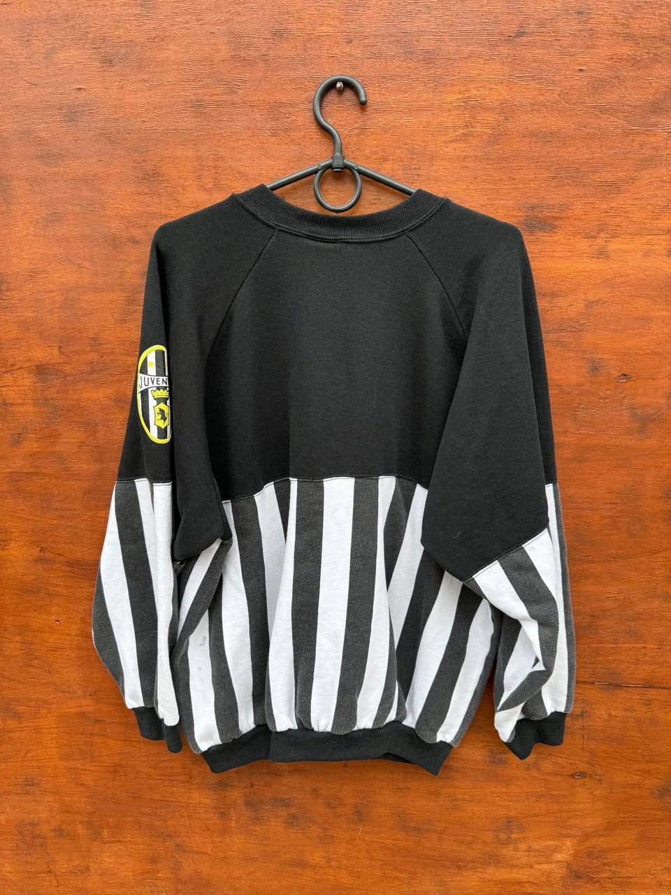 Vintage Juventus Italy 1991/1990 Sweat Top Le Felpe Parmalat sz L Size US L / EU 52-54 / 3 - 9 Thumbnail