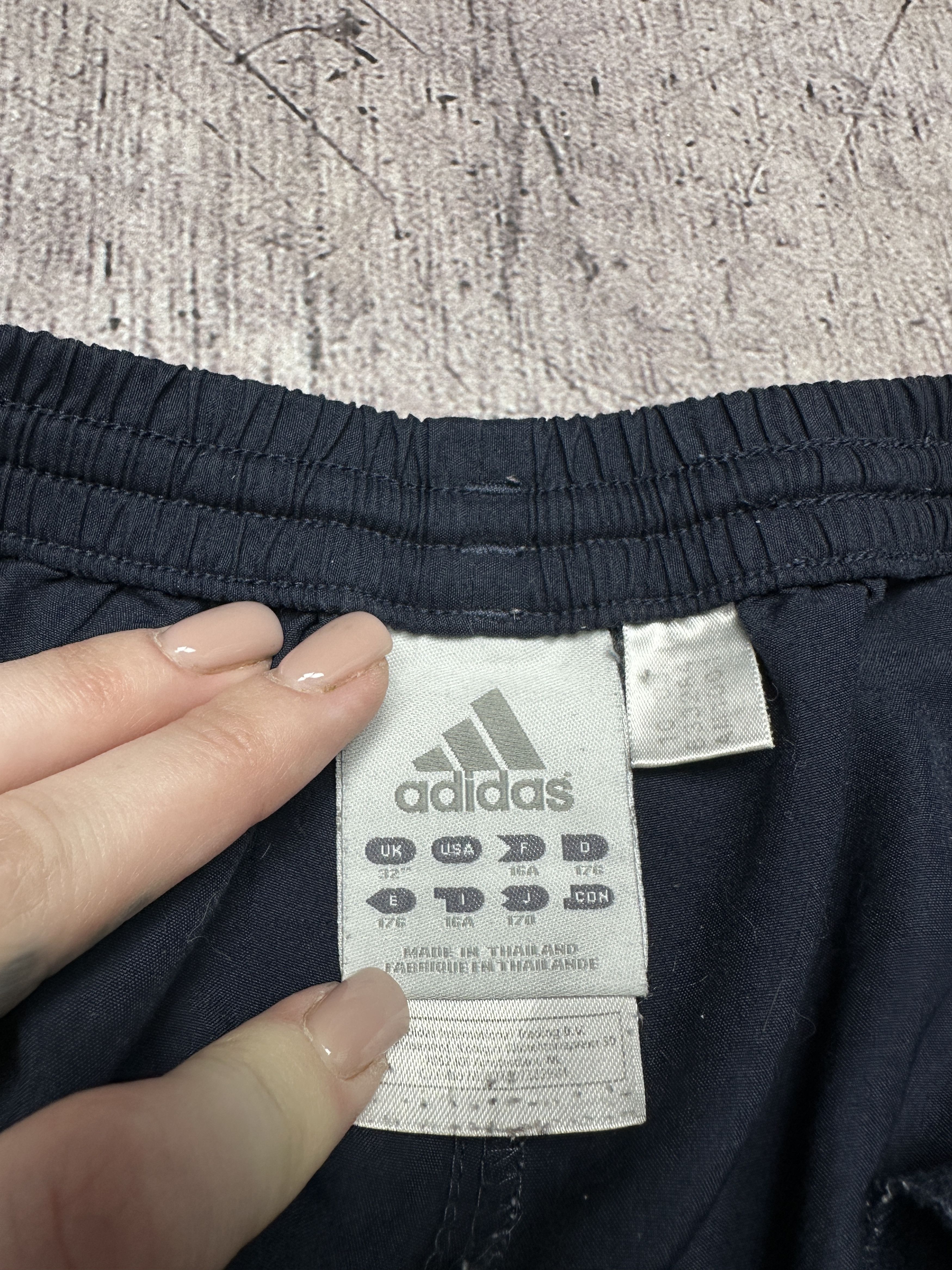 Adidas Adidas Vintage Mens Track Pants y2k Size US 32 / EU 48 - 5 Thumbnail