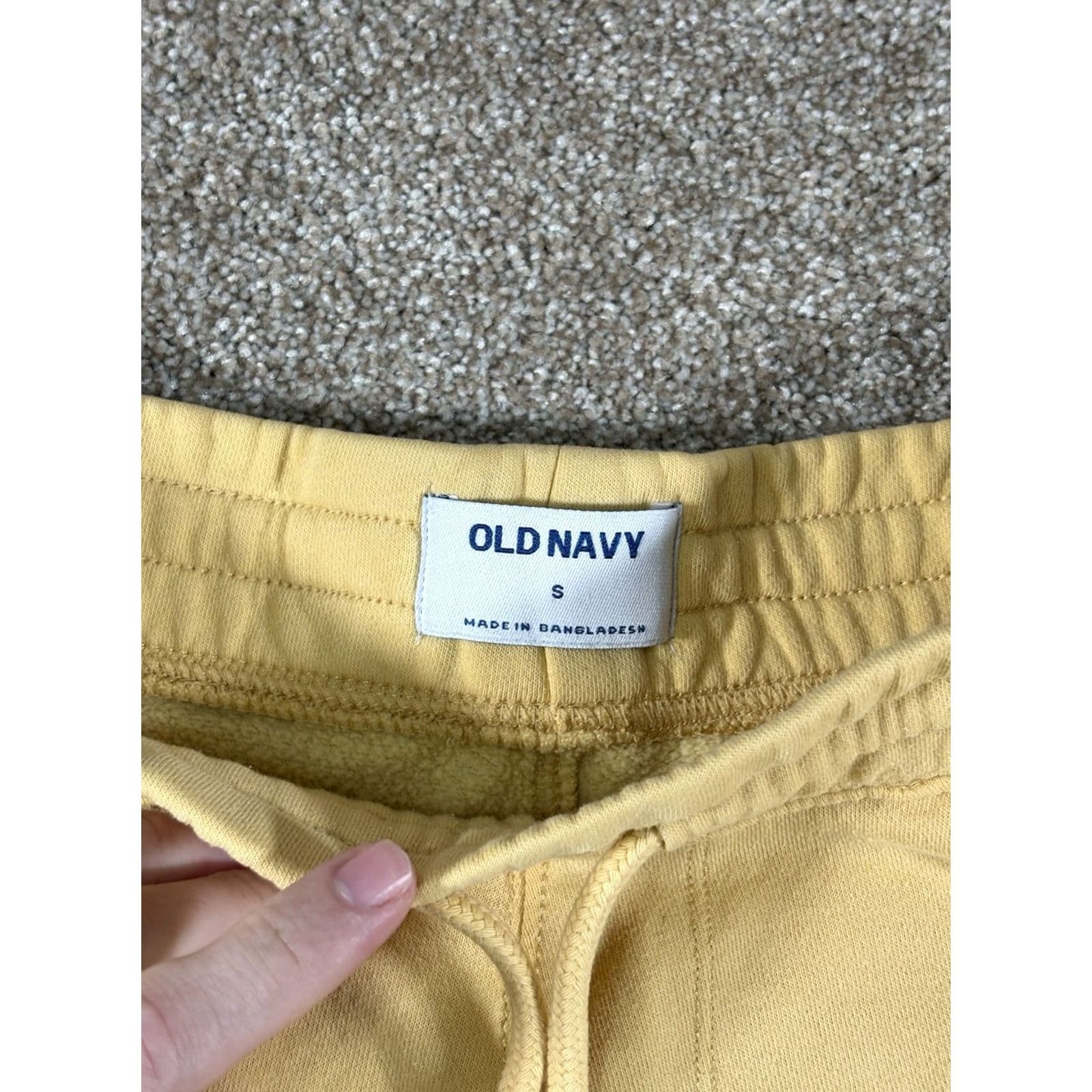 Old Navy Old Navy Shorts Mens S Mustard Yellow Fleece Sweat Drawstring Pockets Gym Size US 29 - 2 Thumbnail