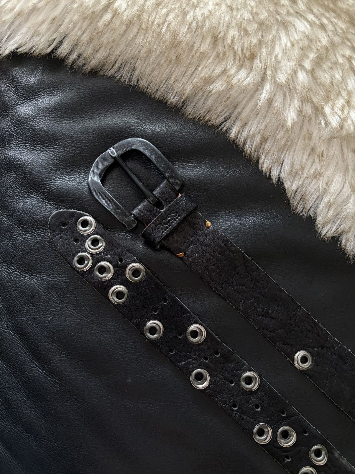 Hugo Boss VINTAGE HUGO BOSS Y2K JAPANESE BELT ALT GOTHPUNK RAVE Size ONE SIZE - 1 Thumbnail