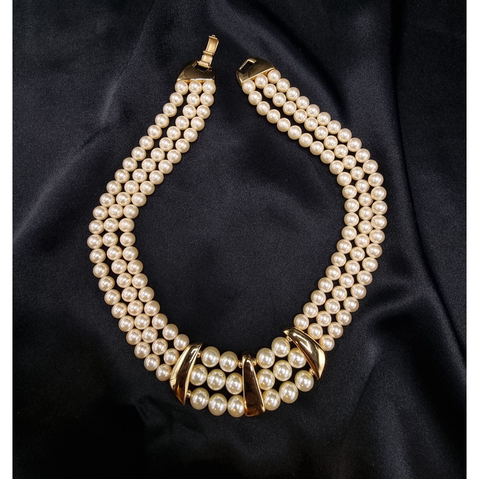 Vintage Vintage Napier 1980's-1990's Triple-Strand Faux Pearl Neckla Size ONE SIZE - 2 Thumbnail