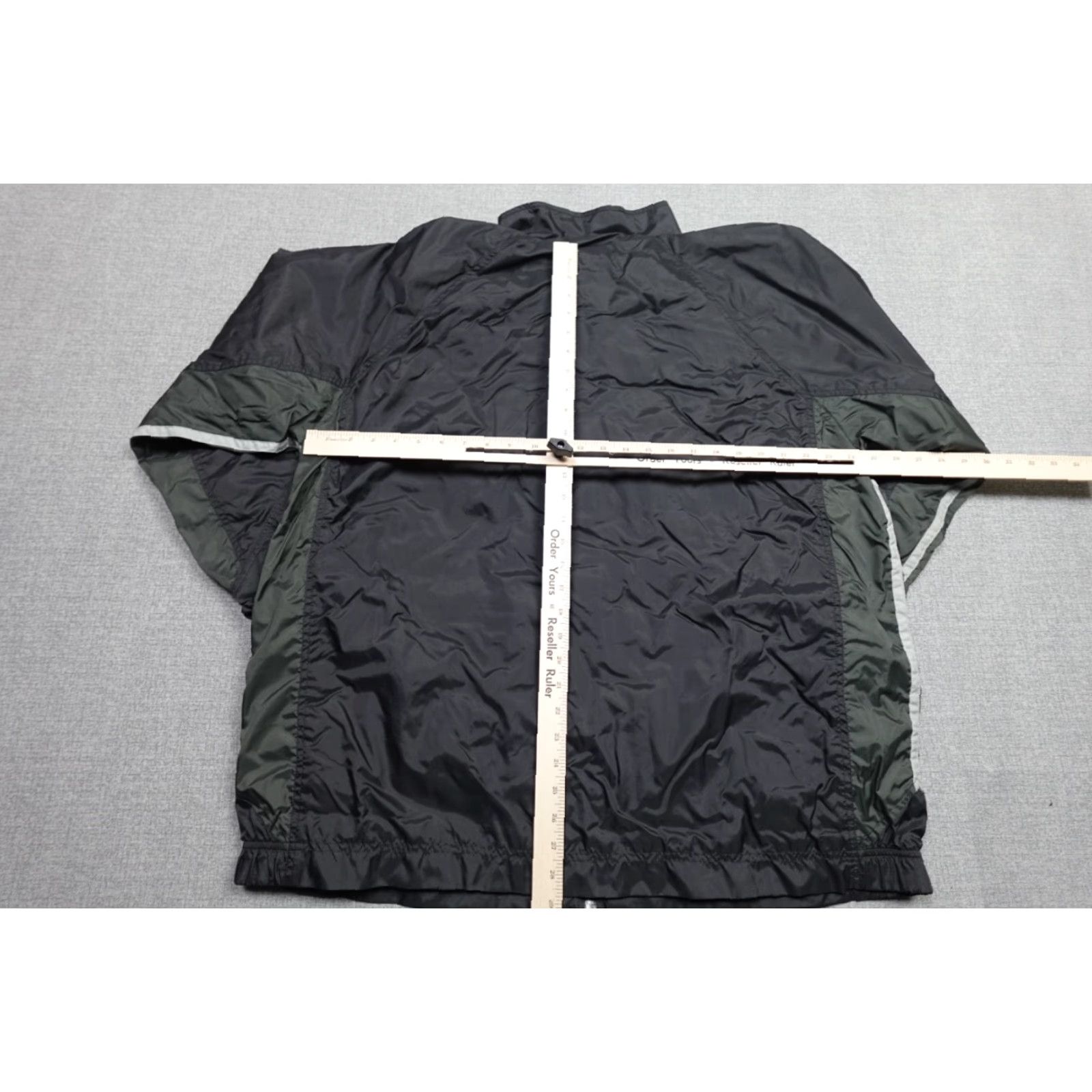 Nike VINTAGE Nike Windbreaker Jacket Mens XL Black Swoosh Swishy Lightweight Track Size US XL / EU 56 / 4 - 6 Thumbnail