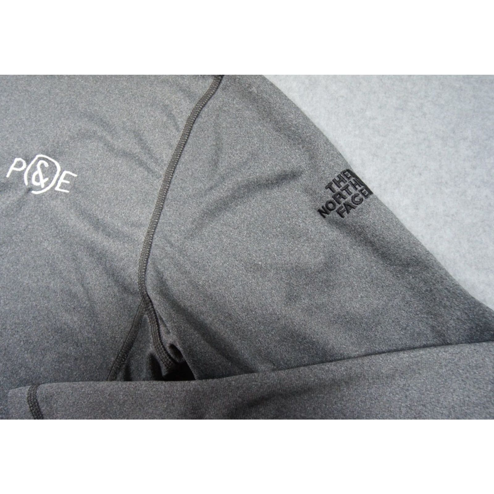 The North Face VINTAGE The North Face Sweater Mens Large Gray 1/4 Zip Tech Fleece Pullover PG&E Logo Embroidered Mens L Gray 1/4 Zip Pullover Size US L / EU 52-54 / 3 - 4 Thumbnail