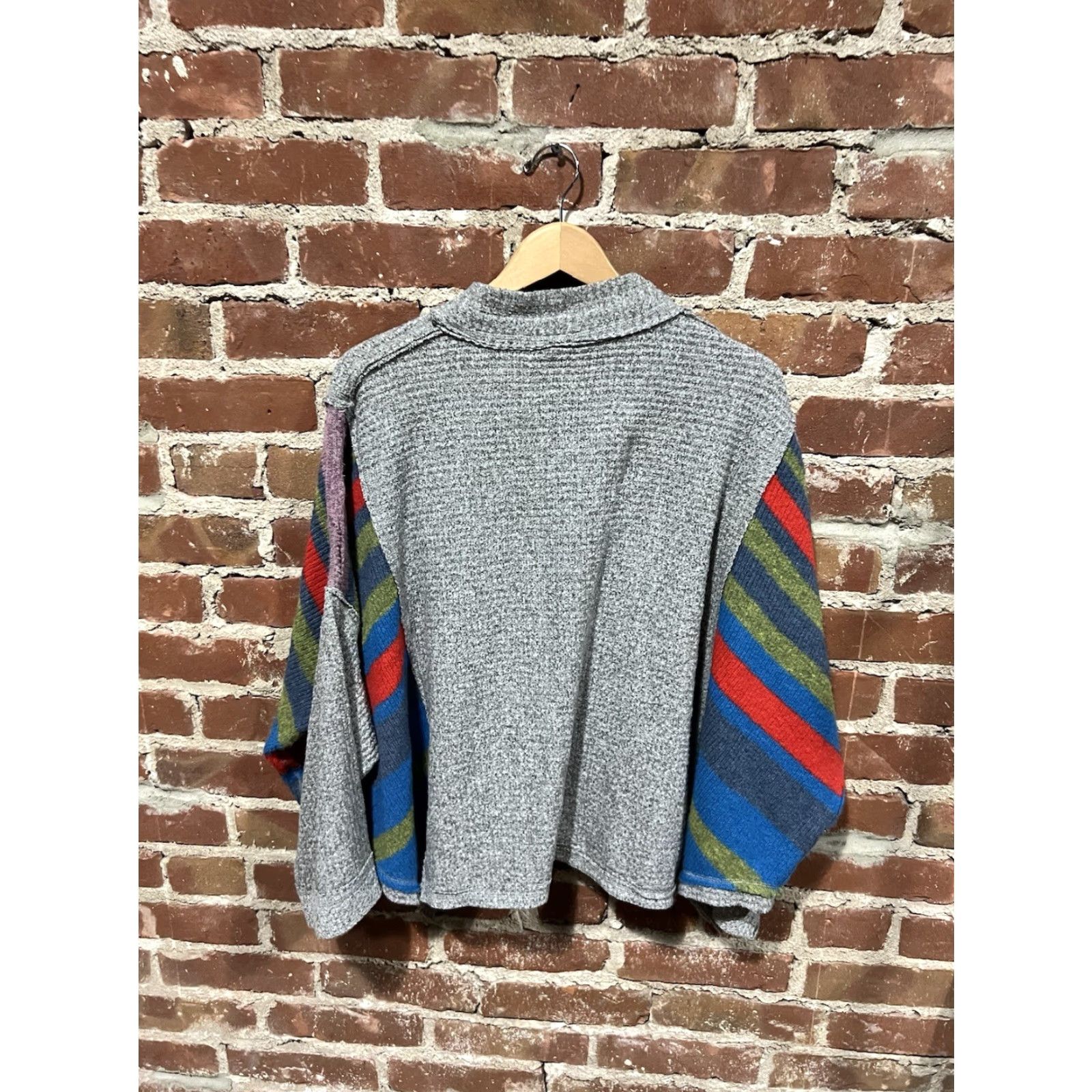 Free People VINTAGE We The Free Womens Gray Knit Oversized Long Sleeve Sweatshirt Size Small Petite Size S / US 4 / IT 40 - 2 Thumbnail