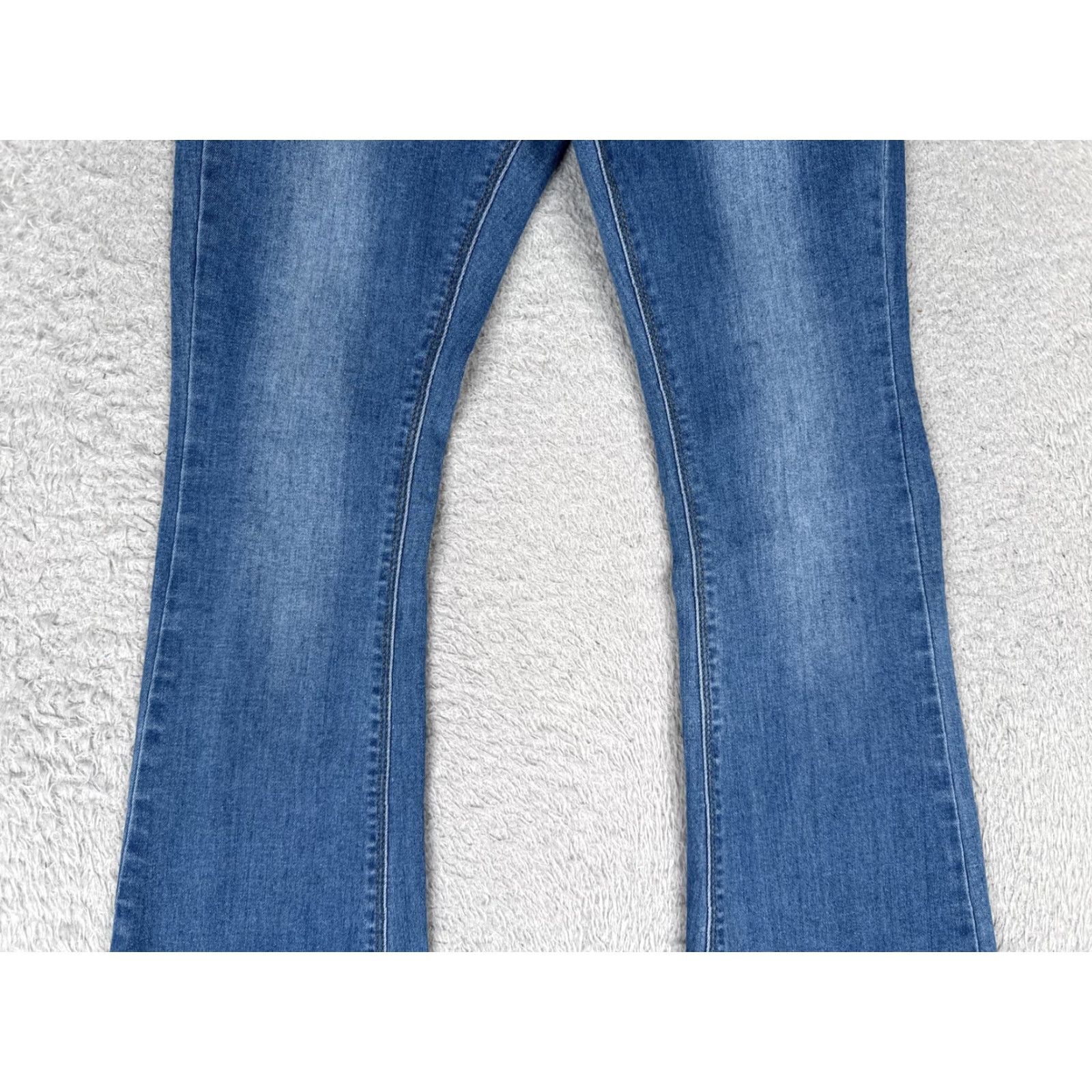 Vintage Bamboo Jeans Bootcut Juniors 0 Blue Medium Wash Stretch Denim 21in Waist 26in Inseam Womens Size 25" / US 0 / IT 36 - 3 Thumbnail