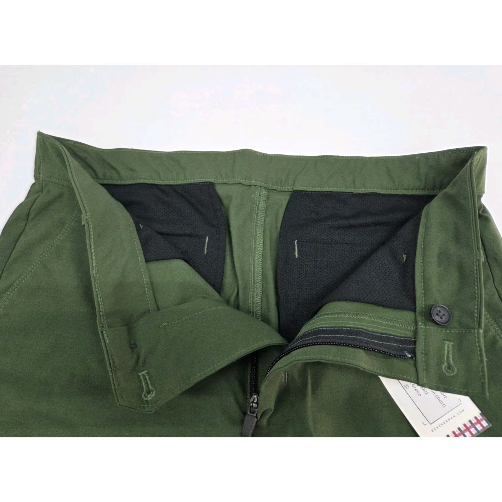 Ben Sherman Ben Sherman Men’s Hybrid Motion Shorts Forest Green 32 Chino 8in Pockets Zipper Button Regular Fit Size US 32 / EU 48 - 3 Thumbnail