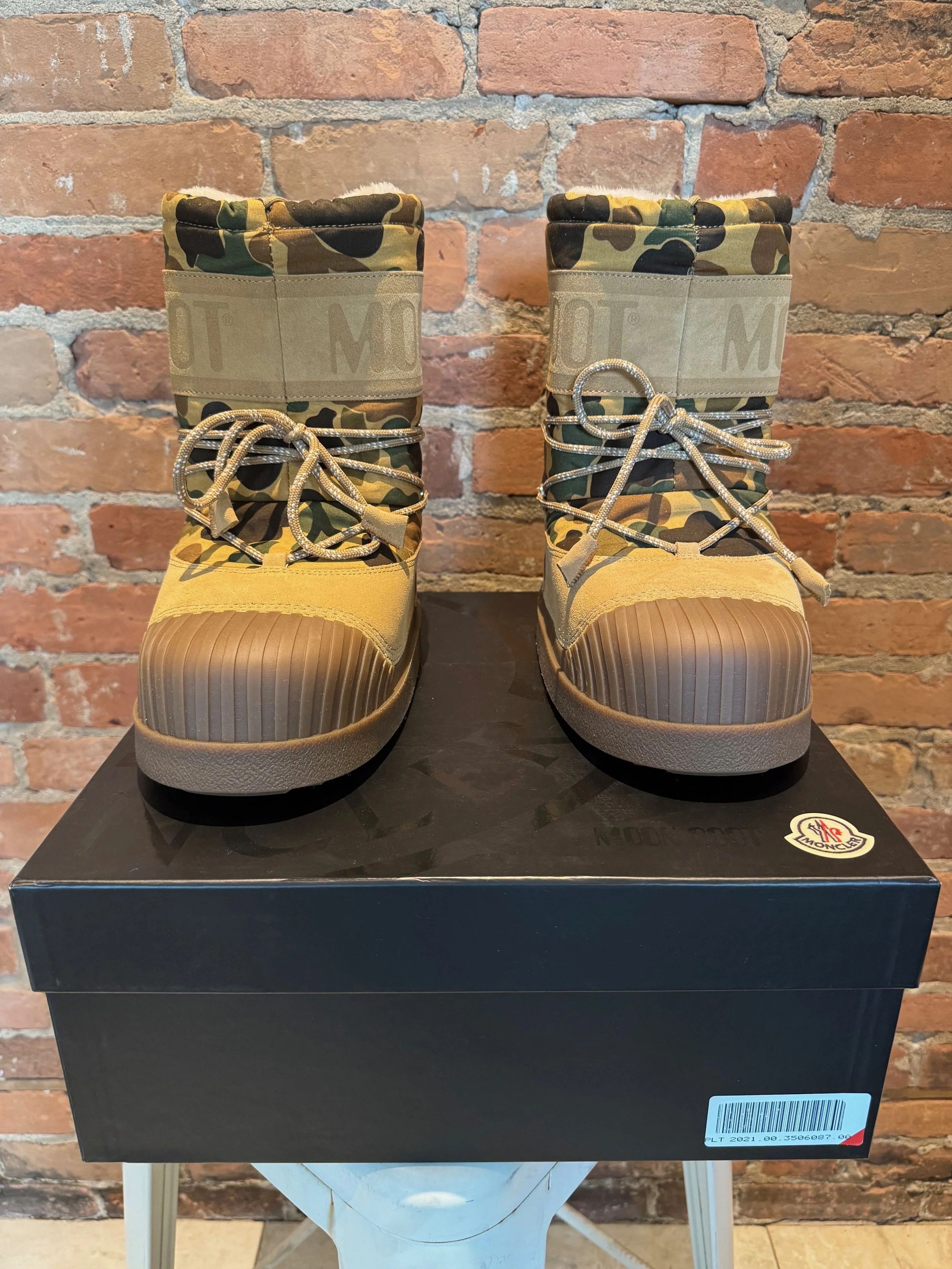 Moncler × Palm Angels Moncler x Palm Angels x Moon Boot Camo Suede Winter Boots Size US 8 / EU 41 - 3 Thumbnail