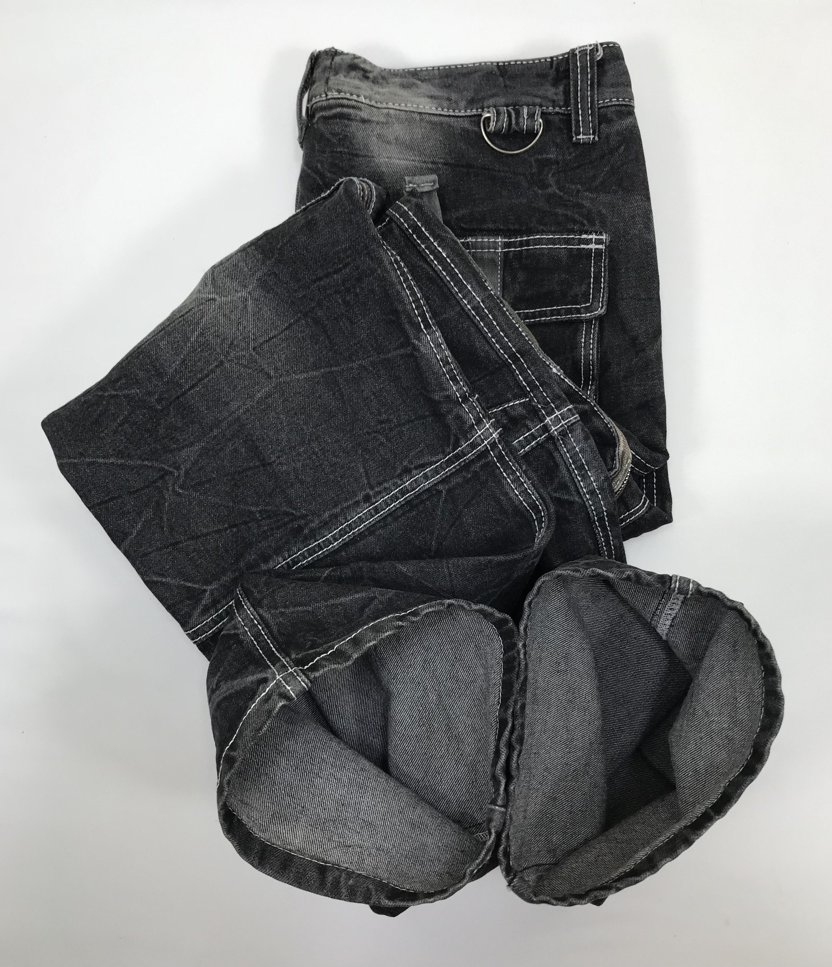 Urban Outfitters Vintage Japanese Urban Seditionaries Faded Black Cargo Jeans Size US 34 / EU 50 - 14 Thumbnail