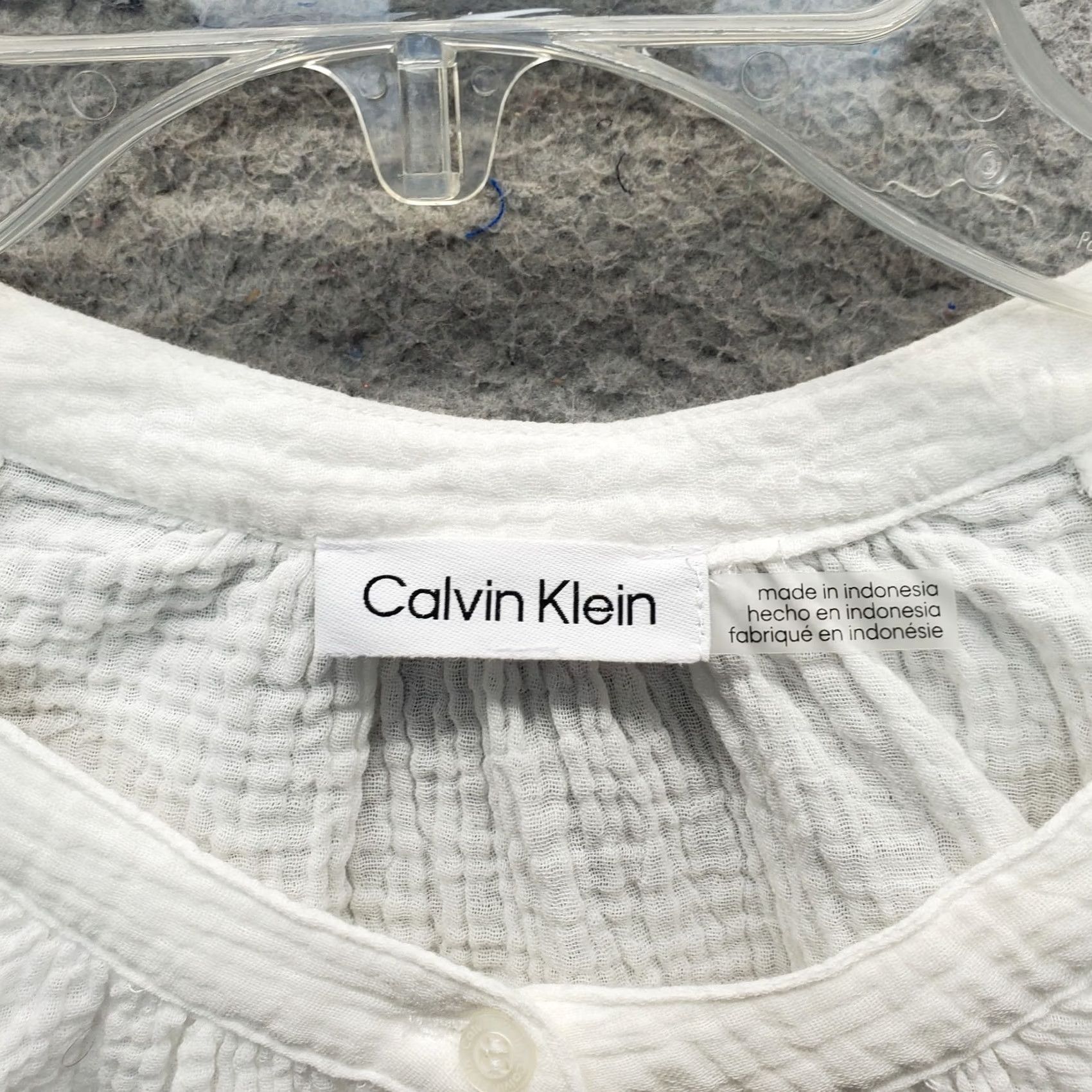 Calvin Klein Calvin Klein Blouse Top Womens L White Puckered Texture Short Sleeve Henley Size L / US 10 / IT 46 - 5 Thumbnail