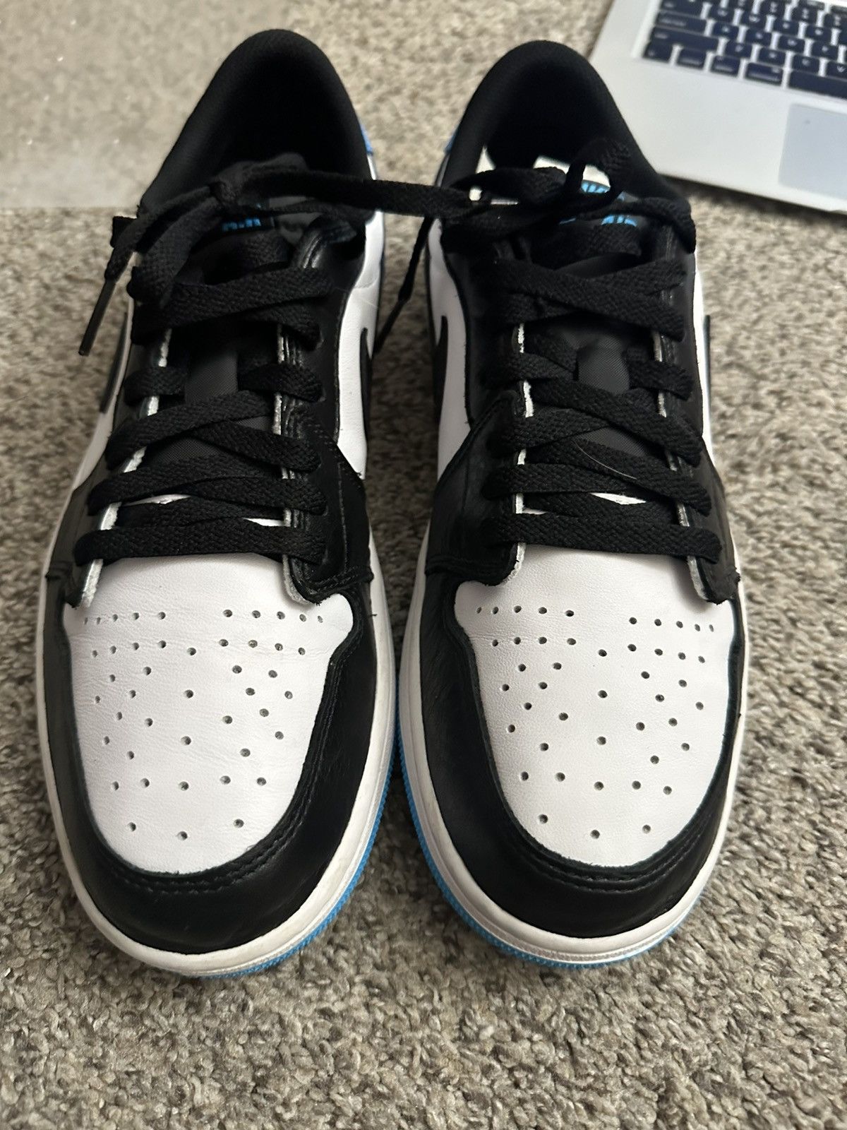 Jordan Brand Air jordan 1 low unc powder white blue black OG - size 10.5 Size US 10.5 / EU 43-44 - 3 Thumbnail