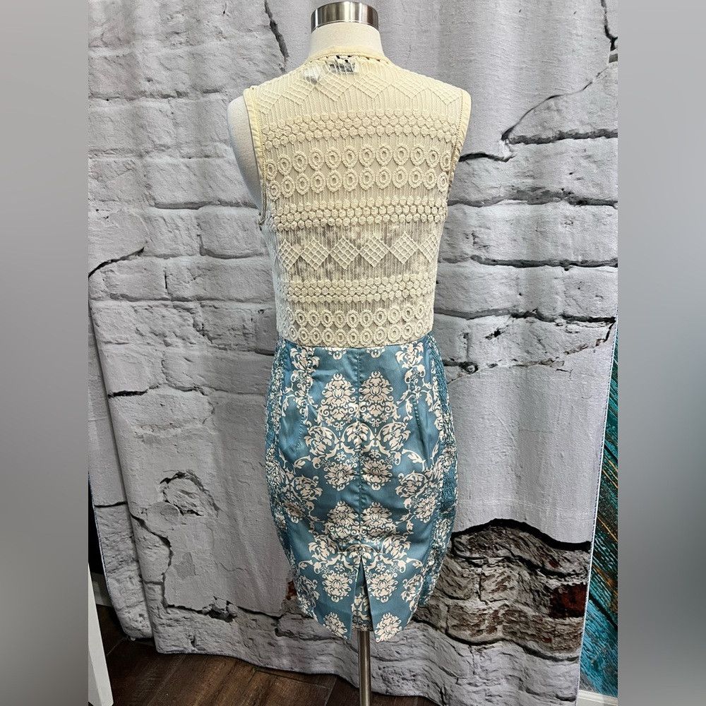 Anthropologie Anthropologie Beguile Bryron Lars Lasercut Fleur-De-Lys Emb Size M / US 6-8 / IT 42-44 - 6 Thumbnail