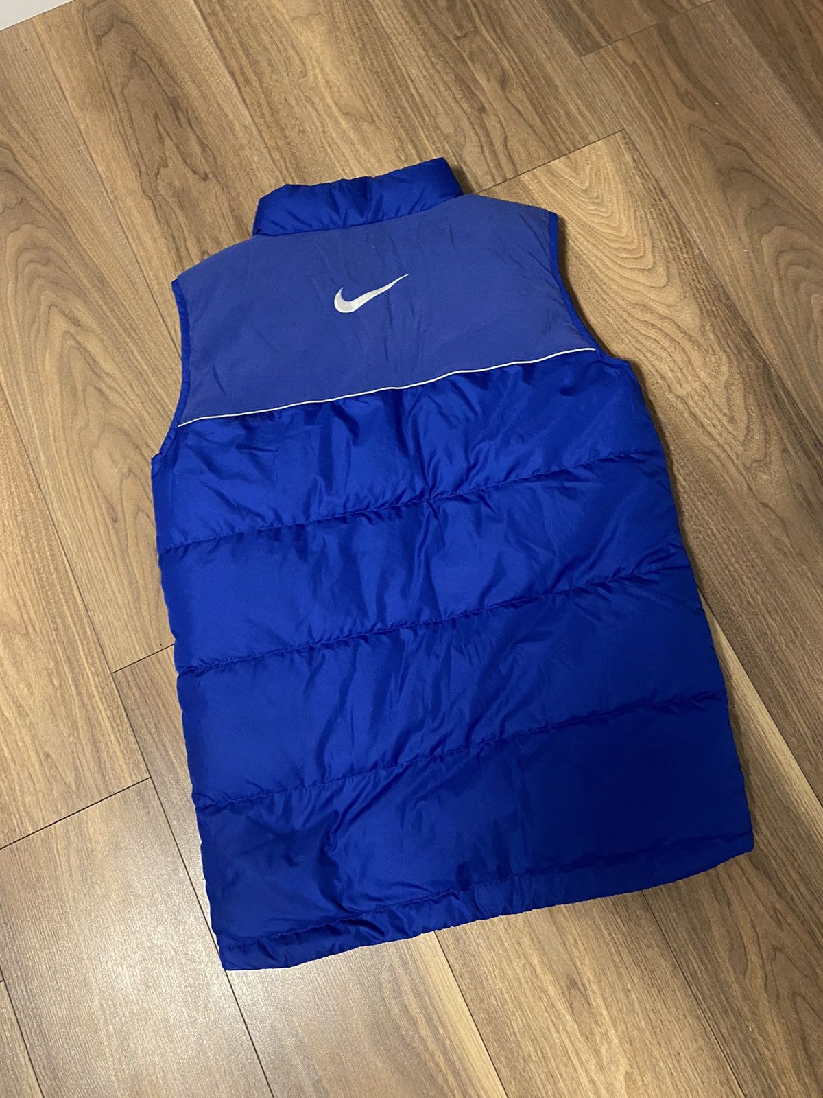 Nike × Vintage Nike Swoosh Puffer Vest Spellout Center Logo Vintage Size US M / EU 48-50 / 2 - 2 Thumbnail