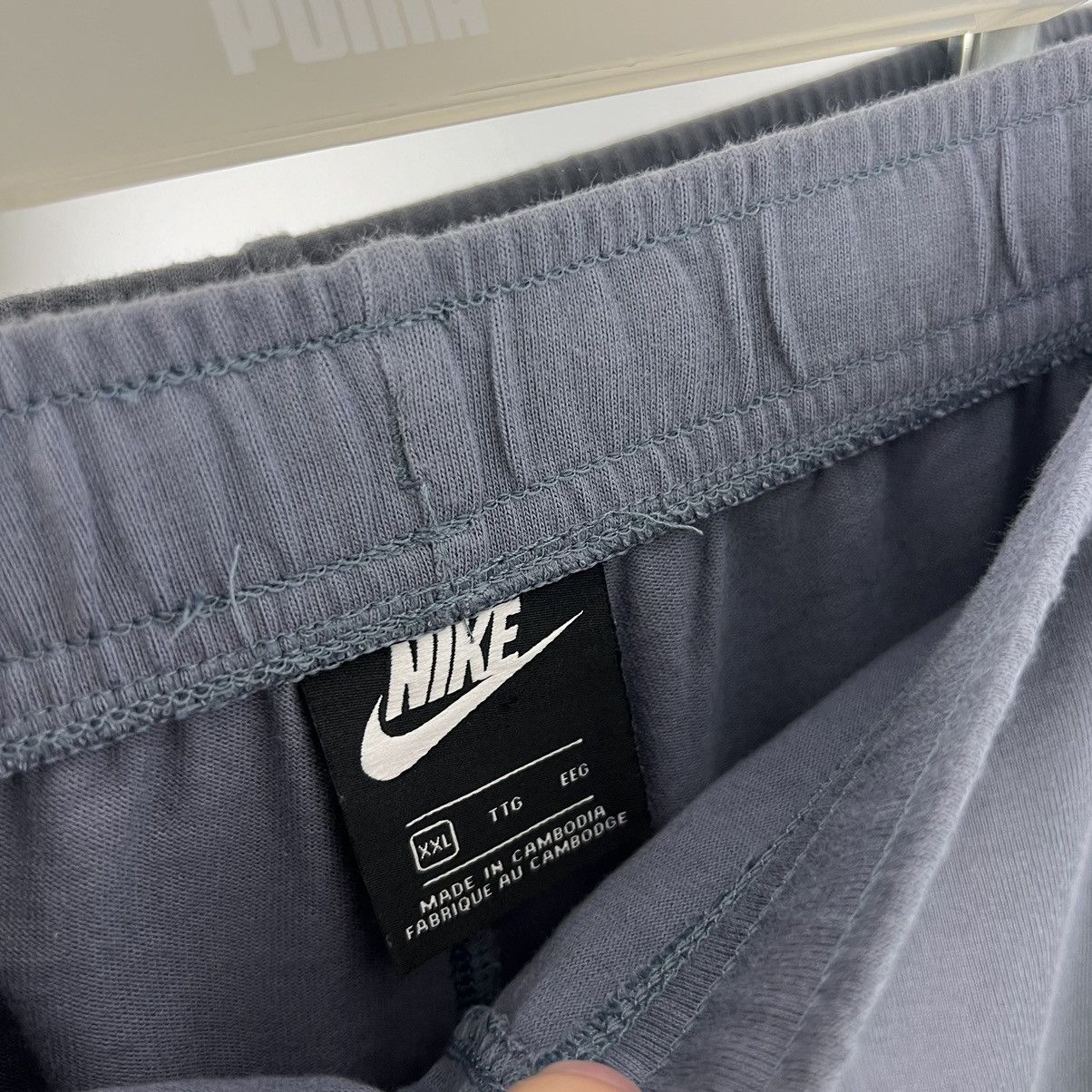 Nike Vintage Nike Mini Logo Cotton Baggy Shorts Streetwear Style Size US 38 / EU 54 - 4 Thumbnail