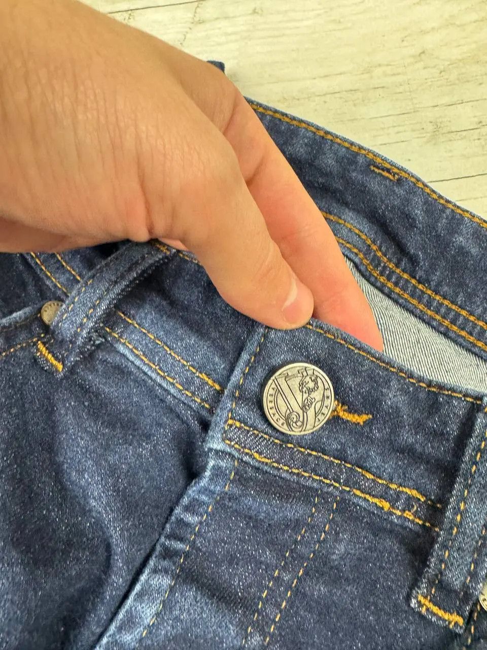 Versace Vintage Versace Jeans Skinny Fit Denim Big Logo Size US 30 / EU 46 - 7 Thumbnail